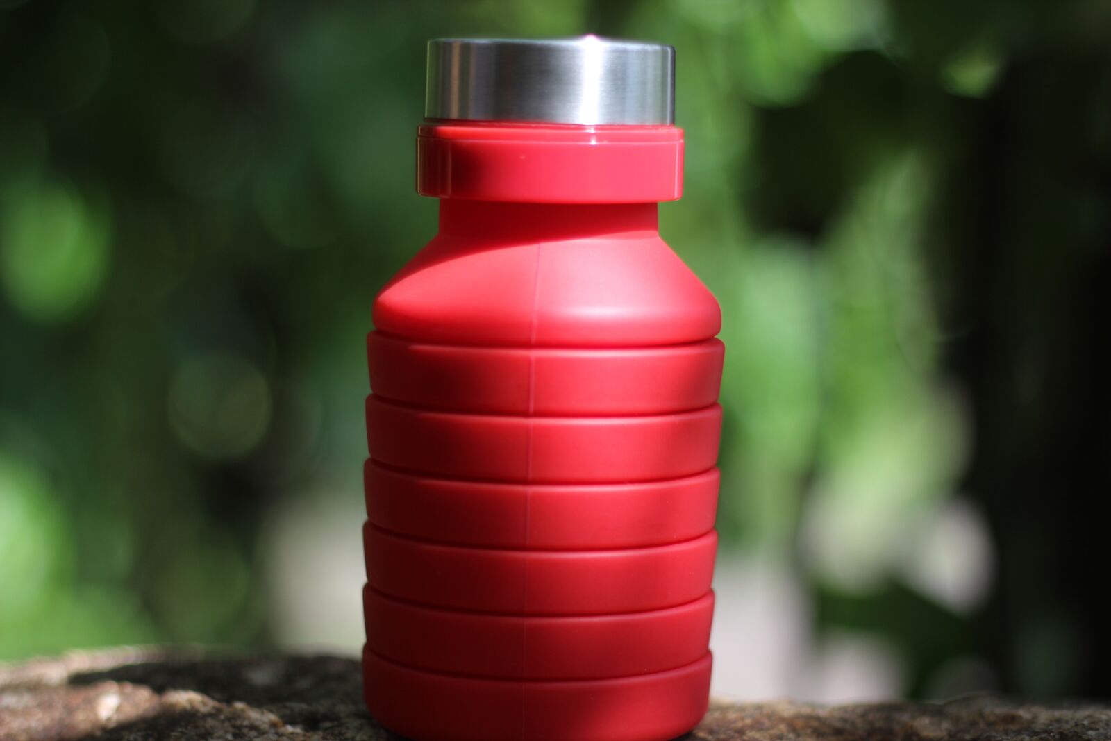 Canon EF 50mm F1.8 II sample photo. Water bottle, isolated, bottle photography