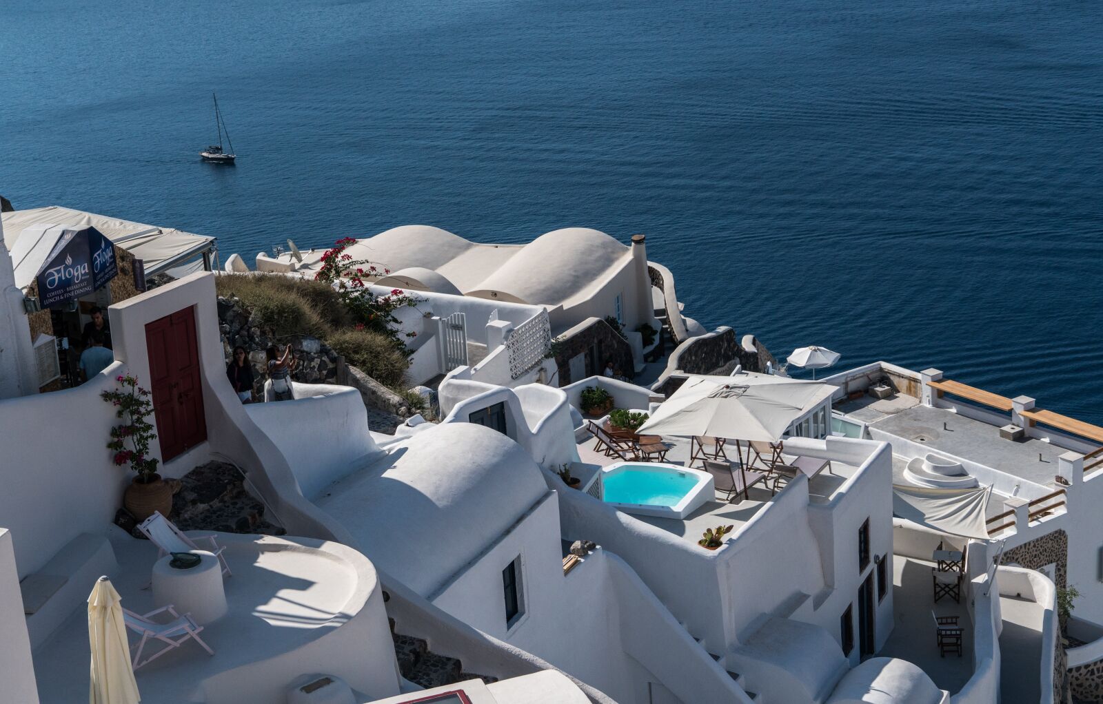 Sony a7R II + Sony FE 24-240mm F3.5-6.3 OSS sample photo. Santorini, oia, greece photography