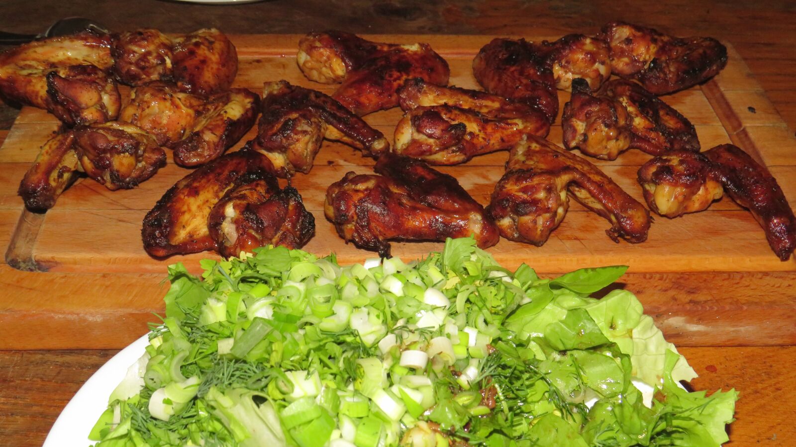 Canon PowerShot SX540 HS sample photo. Chicken wings, salad, healthy photography