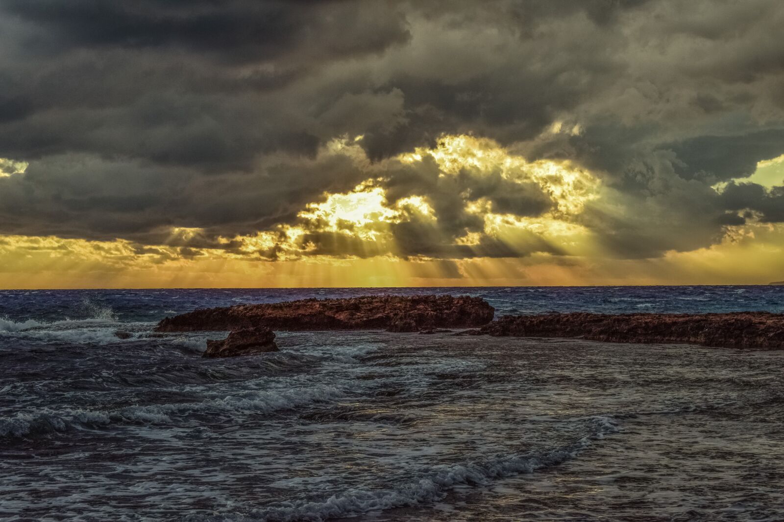 Nikon D3300 sample photo. Rocky coast, sky, clouds photography
