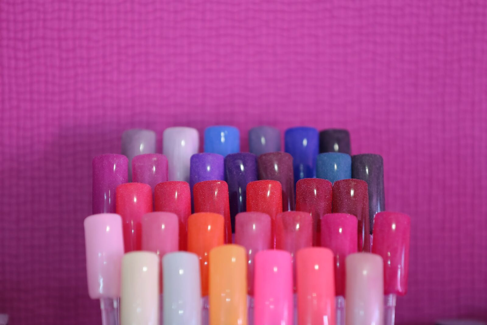 Canon EOS 5D Mark III sample photo. Close-up, colorful, cosmetics, details photography