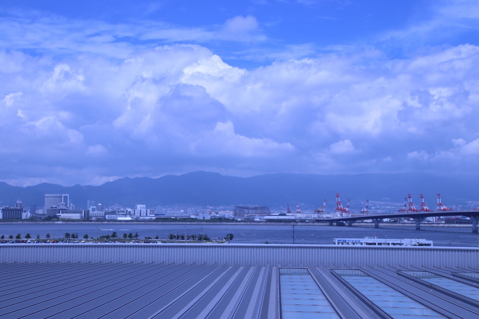 Canon EOS 77D (EOS 9000D / EOS 770D) sample photo. Sky, cloud, blue photography
