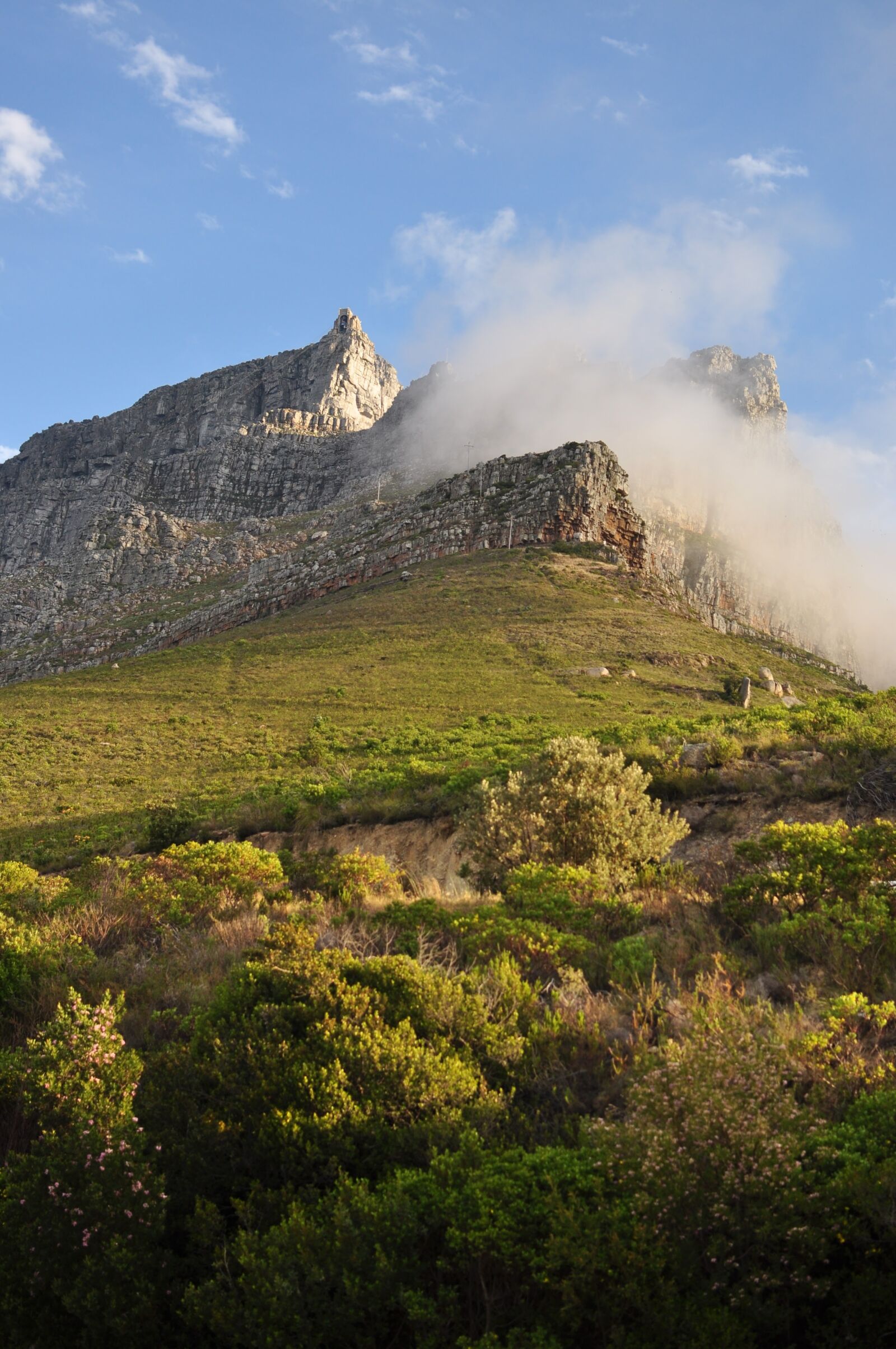 Nikon D5000 sample photo. Table mountain, cape town photography