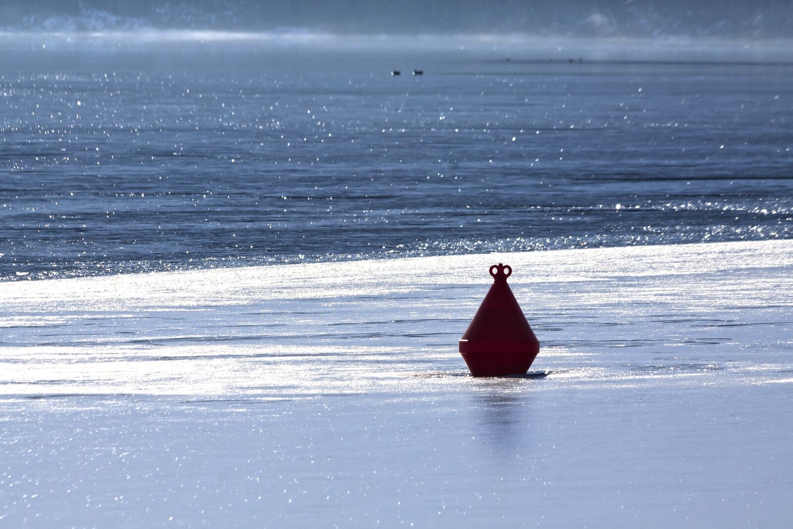 Canon EOS 50D + Canon EF 70-300mm F4-5.6 IS USM sample photo. Lake, frozen, ice photography
