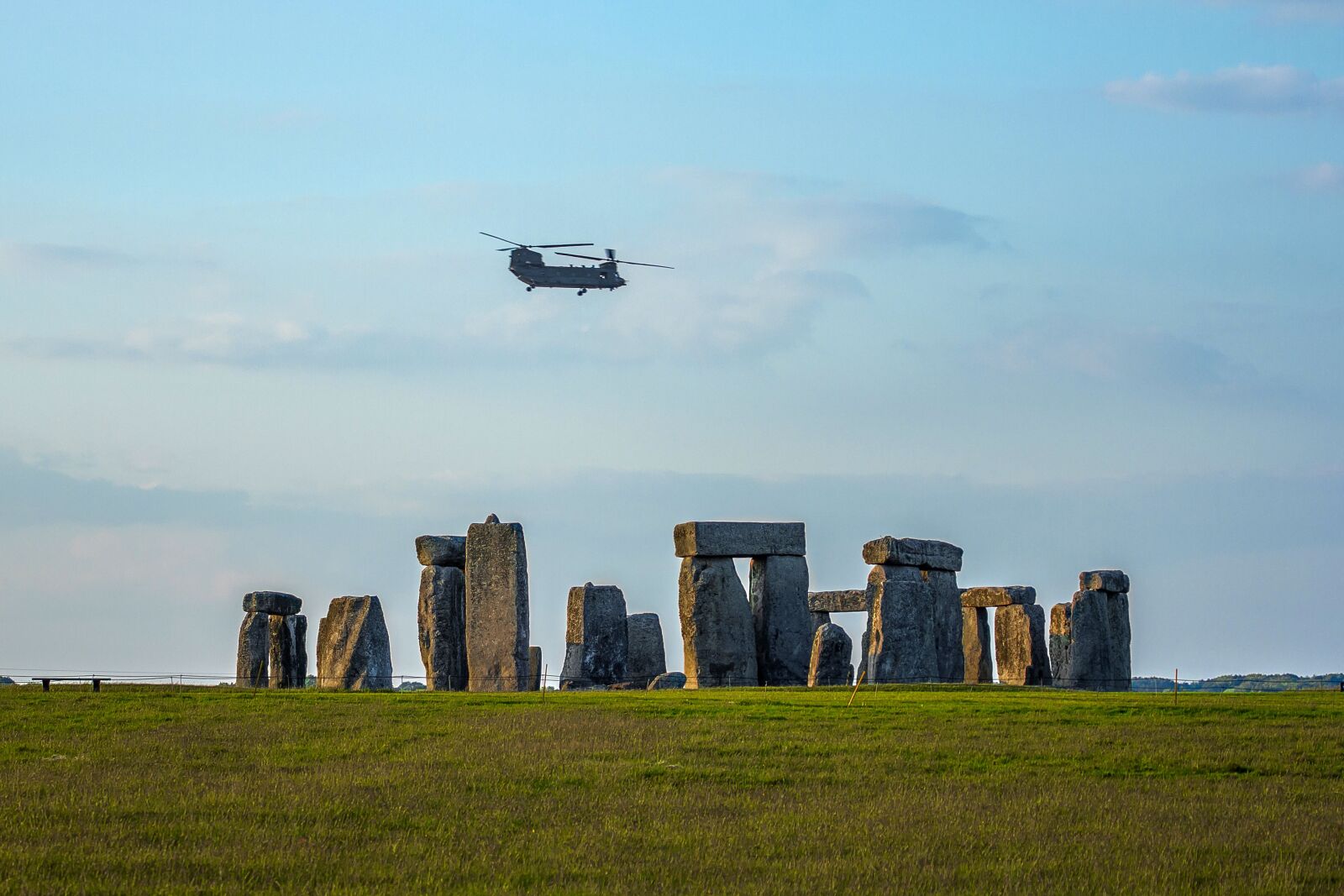 Canon EOS 60D sample photo. Stonehenge, monument, silhouette photography