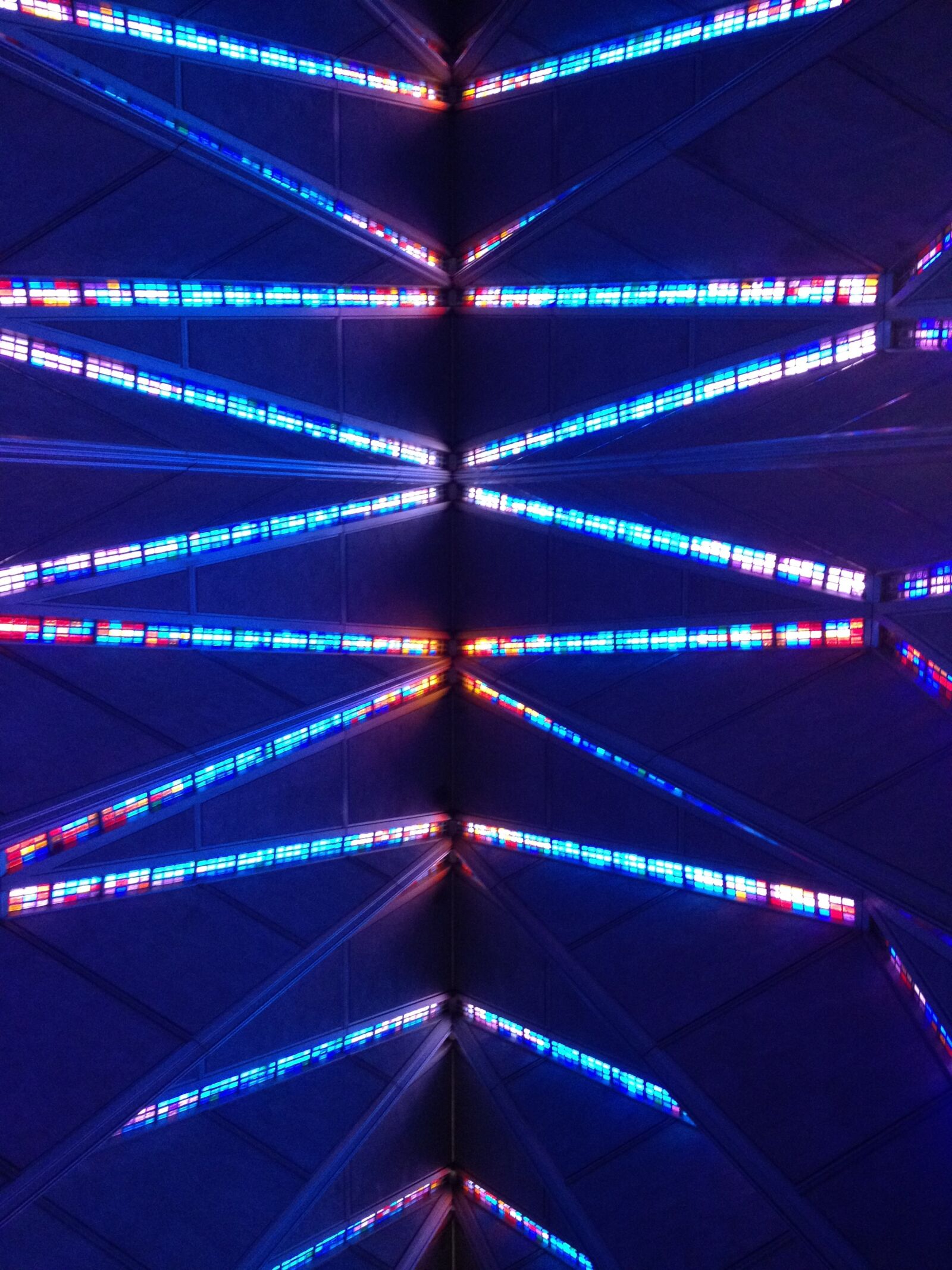 Apple iPhone 4S sample photo. Stained glass, ceiling, architecture photography