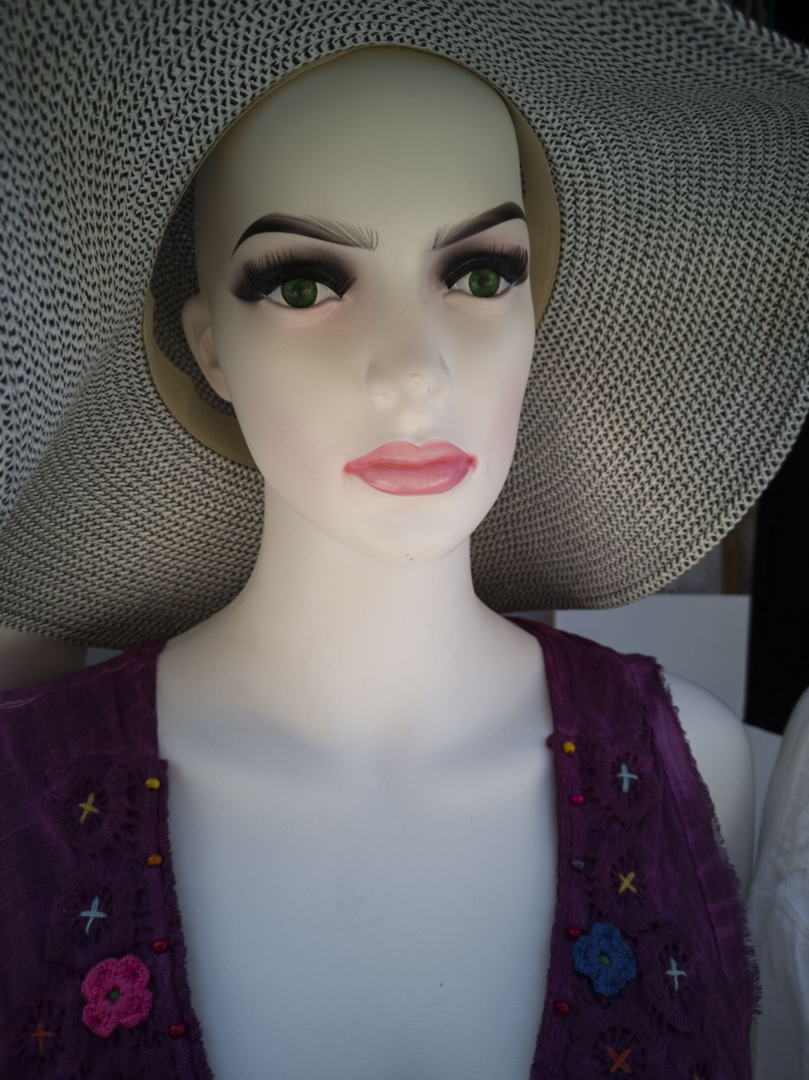 HUAWEI CLT-L09 sample photo. Model, mannequin, fashion photography