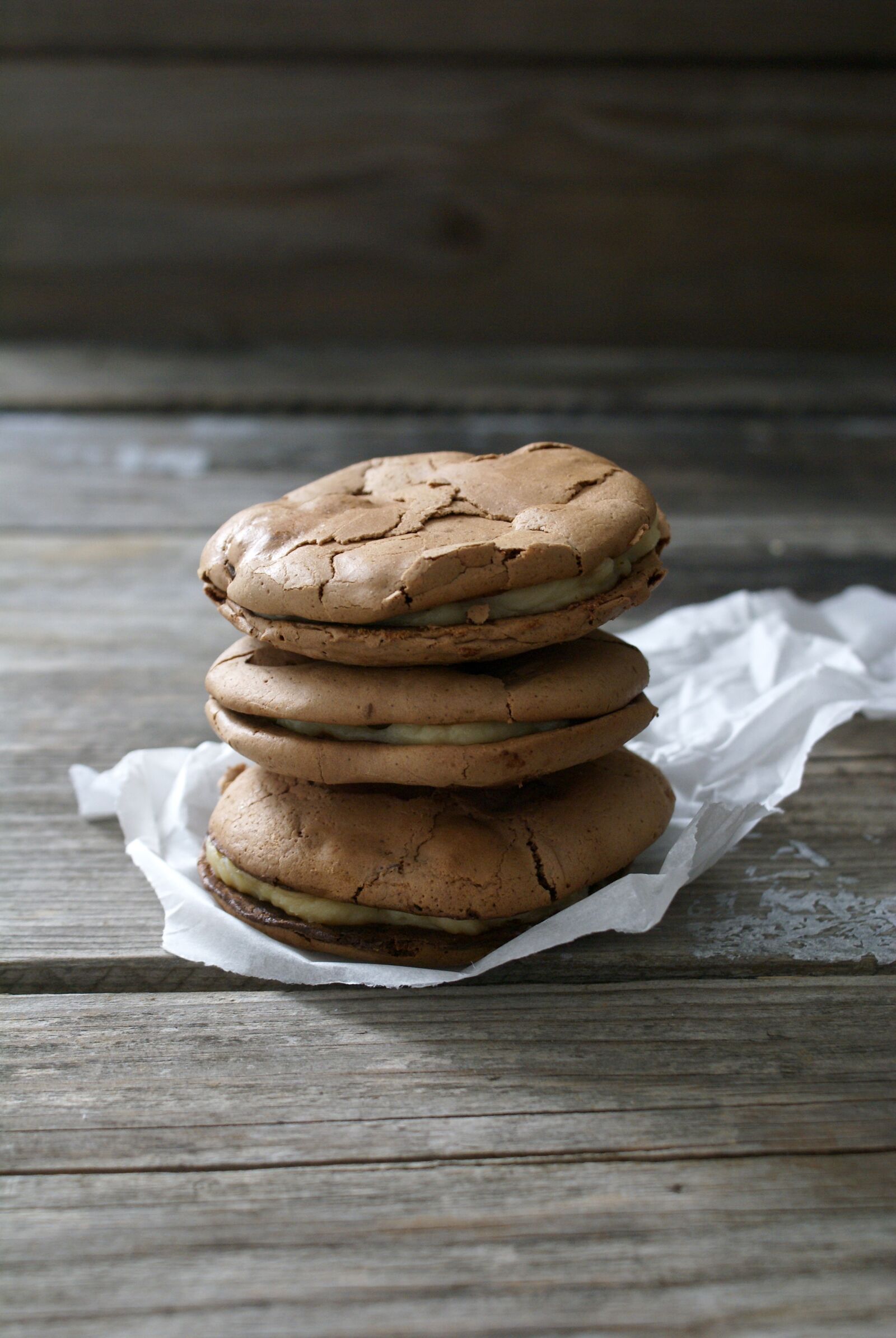 Sony Alpha DSLR-A100 sample photo. Tiramisu cookies, cookies, tiramisu photography
