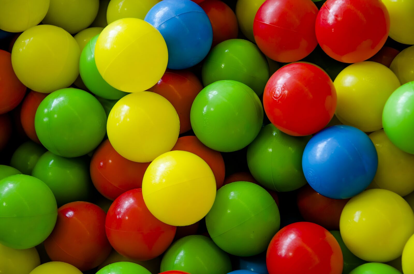 Nikon D7000 sample photo. Balls, colour, colourful photography