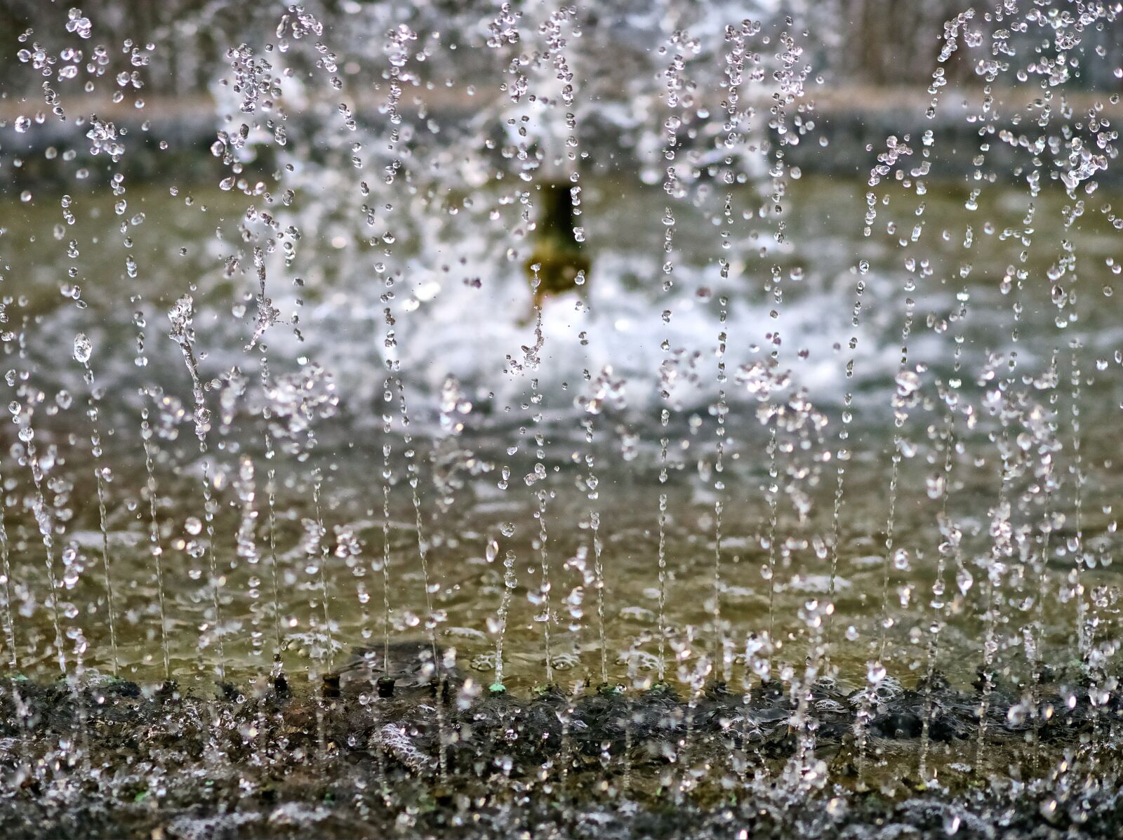 Olympus OM-D E-M5 sample photo. Fountain, drop, droplet photography