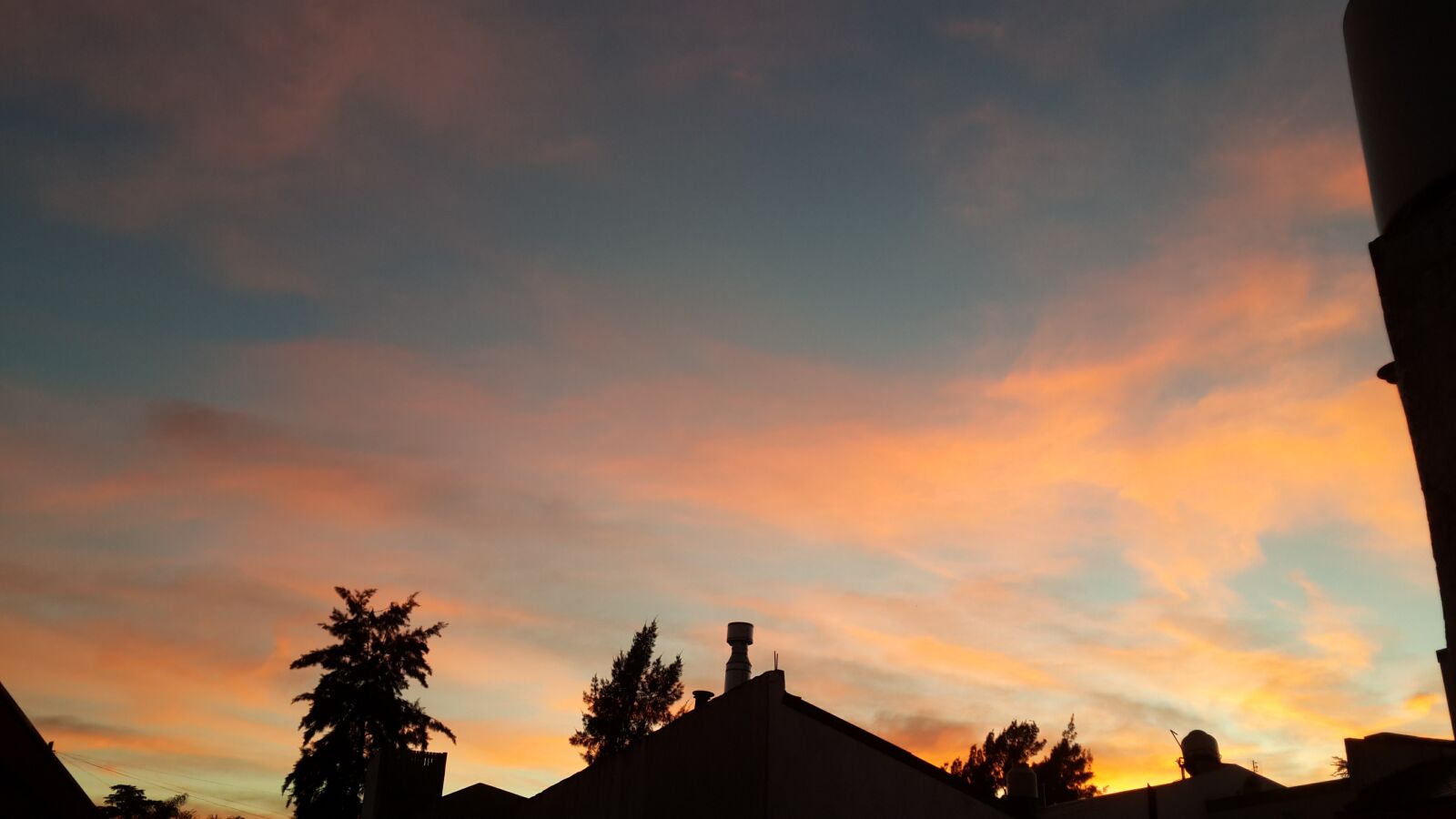 Samsung Galaxy S4 sample photo. Sun down, sky, day photography