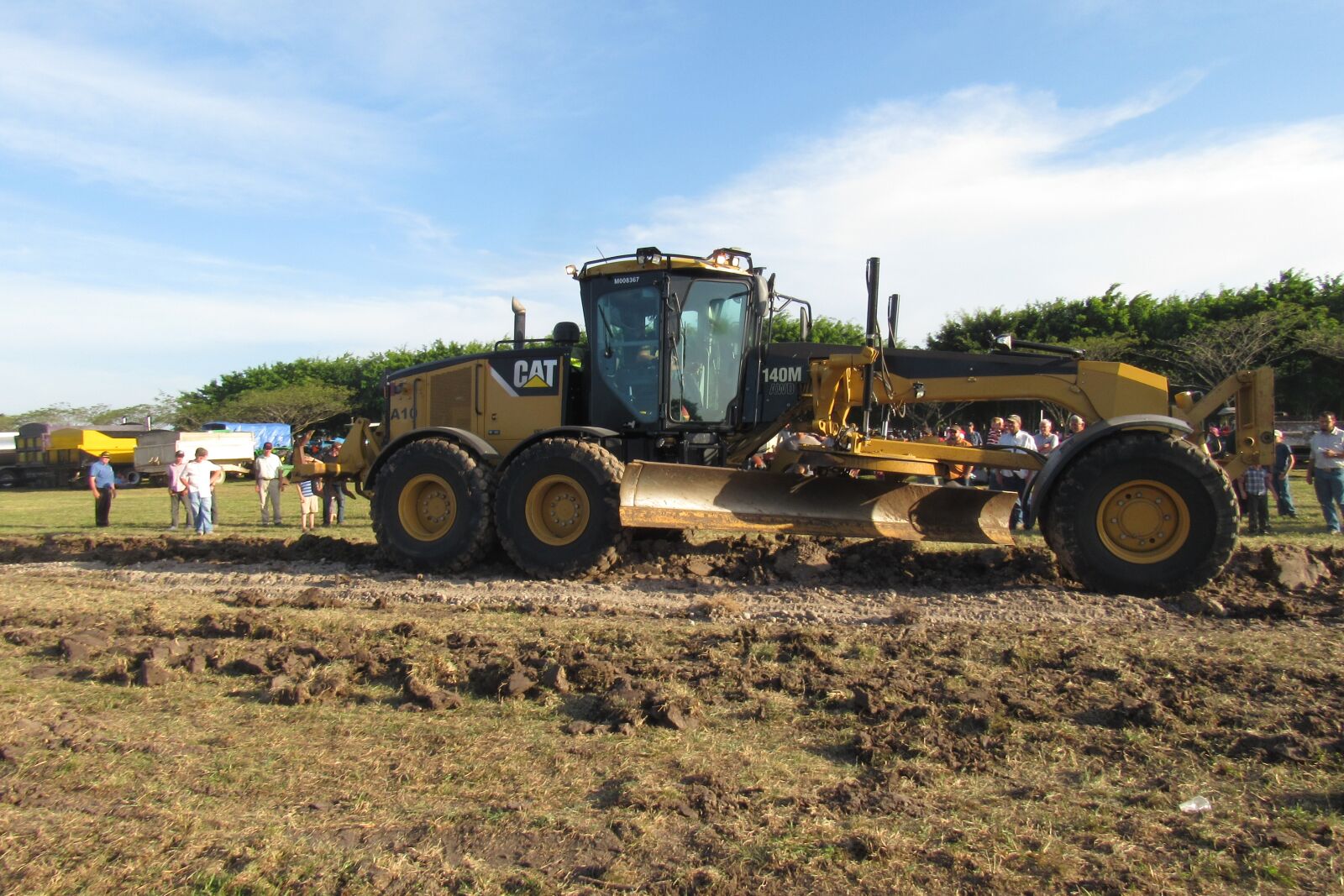 Canon PowerShot SX530 HS sample photo. Grader, road, construction photography