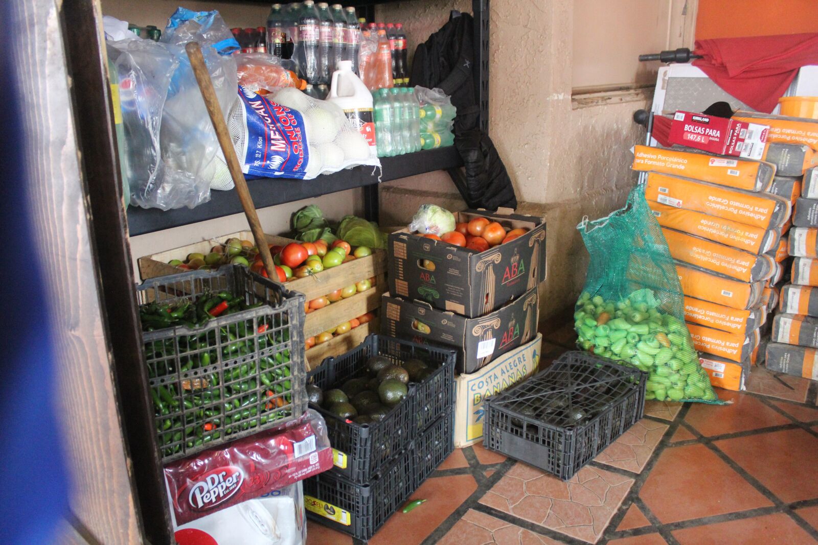 Canon EOS 1200D (EOS Rebel T5 / EOS Kiss X70 / EOS Hi) sample photo. Peppers, vegetables, food photography