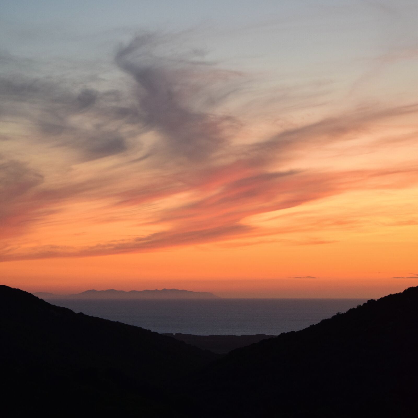 Nikon D5300 sample photo. Sunset, clouds, romance photography