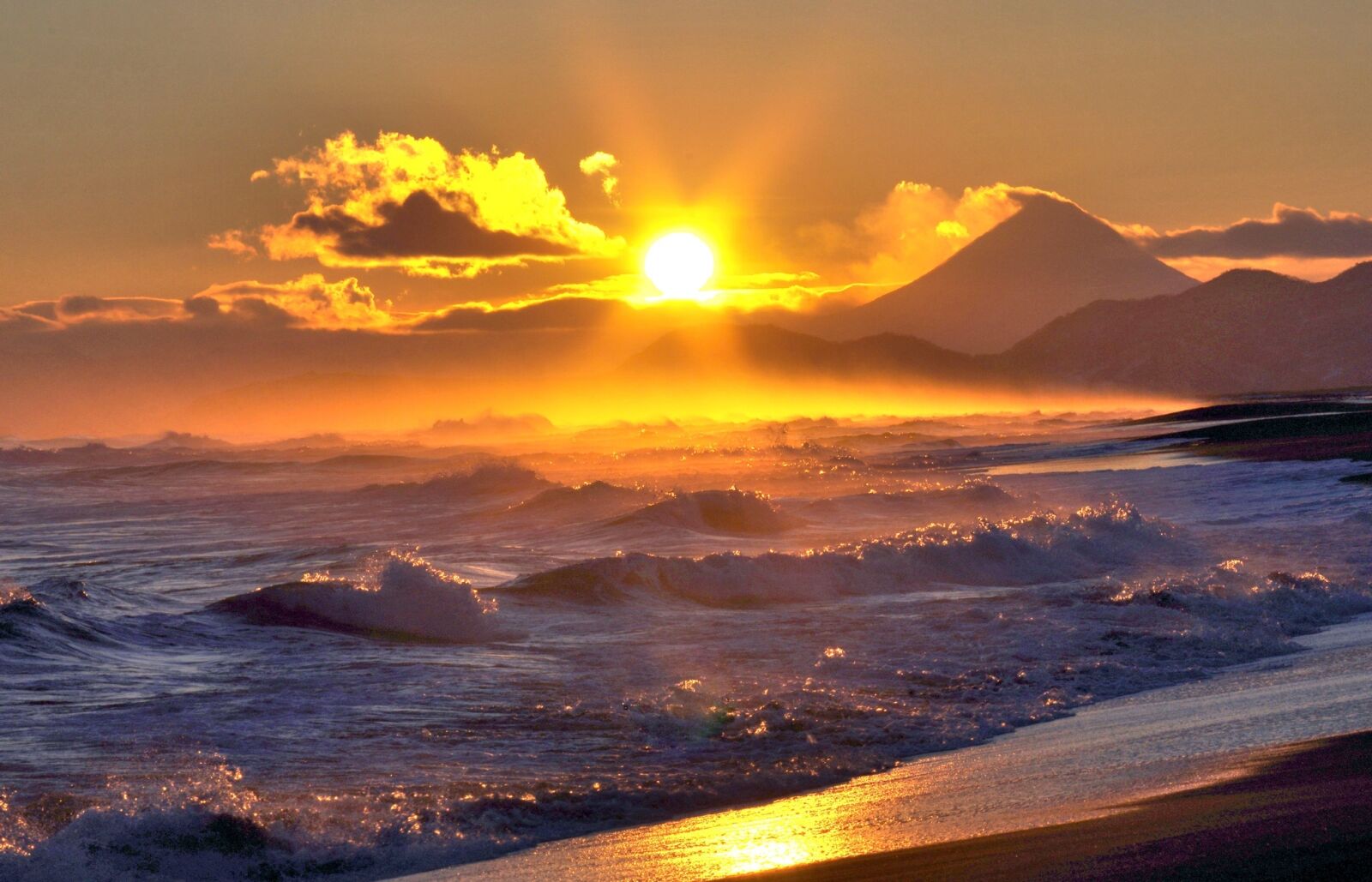 Pentax K-5 sample photo. Ocean, volcano, surf photography