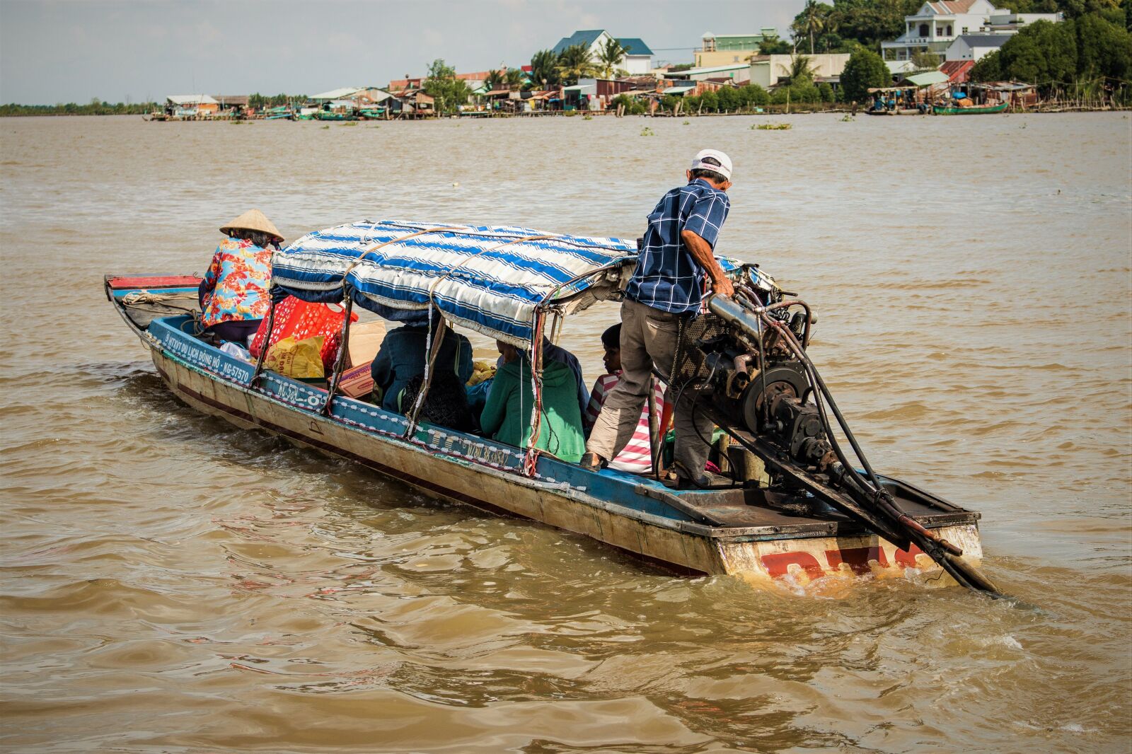 Canon EOS 70D sample photo. Vietnam, river, water photography
