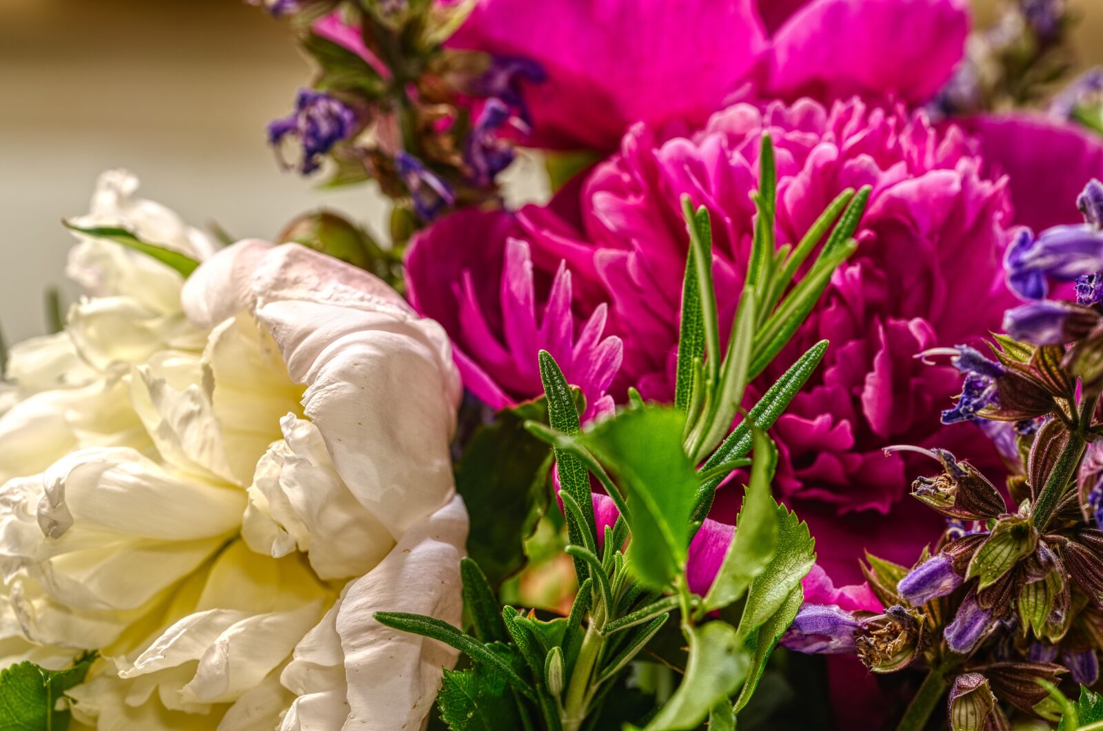 Nikon D750 sample photo. Peony, bouquet, flower arrangement photography