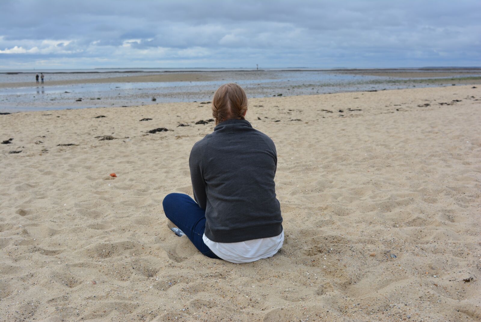 Nikon D5200 sample photo. Girl, lonely, thoughtful photography