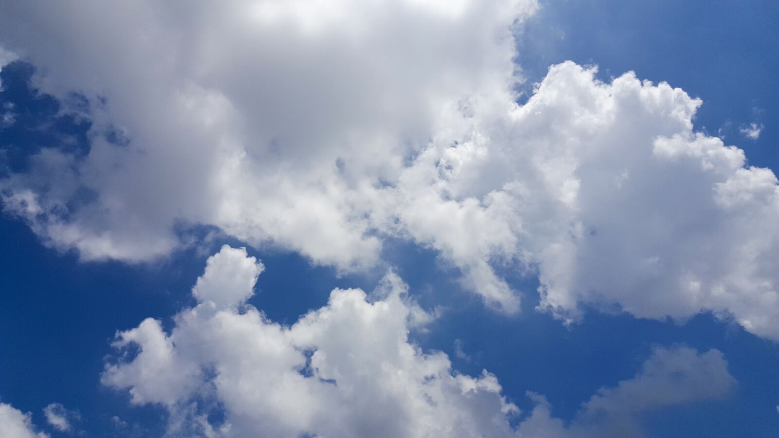 Samsung Galaxy Note5 sample photo. Blue sky, white cloud photography
