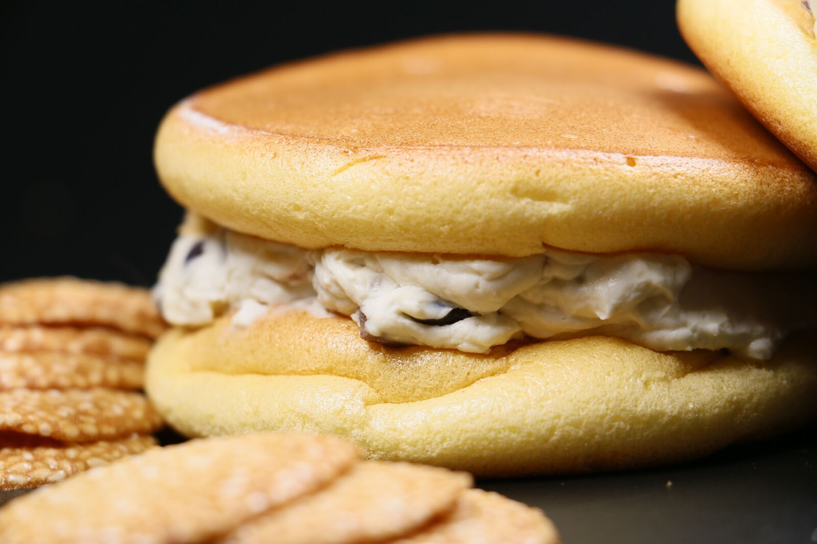 Canon EOS 70D sample photo. Cake, gourmet, baking photography