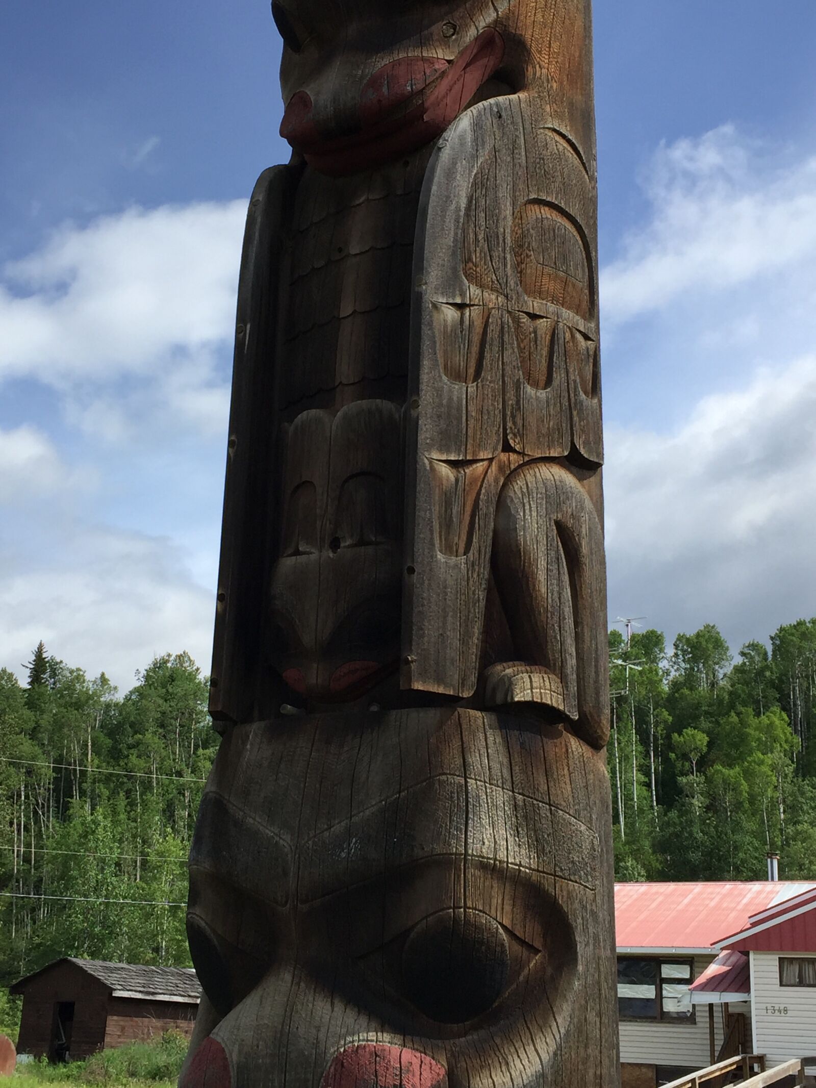 iPhone 6 back camera 4.15mm f/2.2 sample photo. Totem pole, indigenous, aboriginal photography