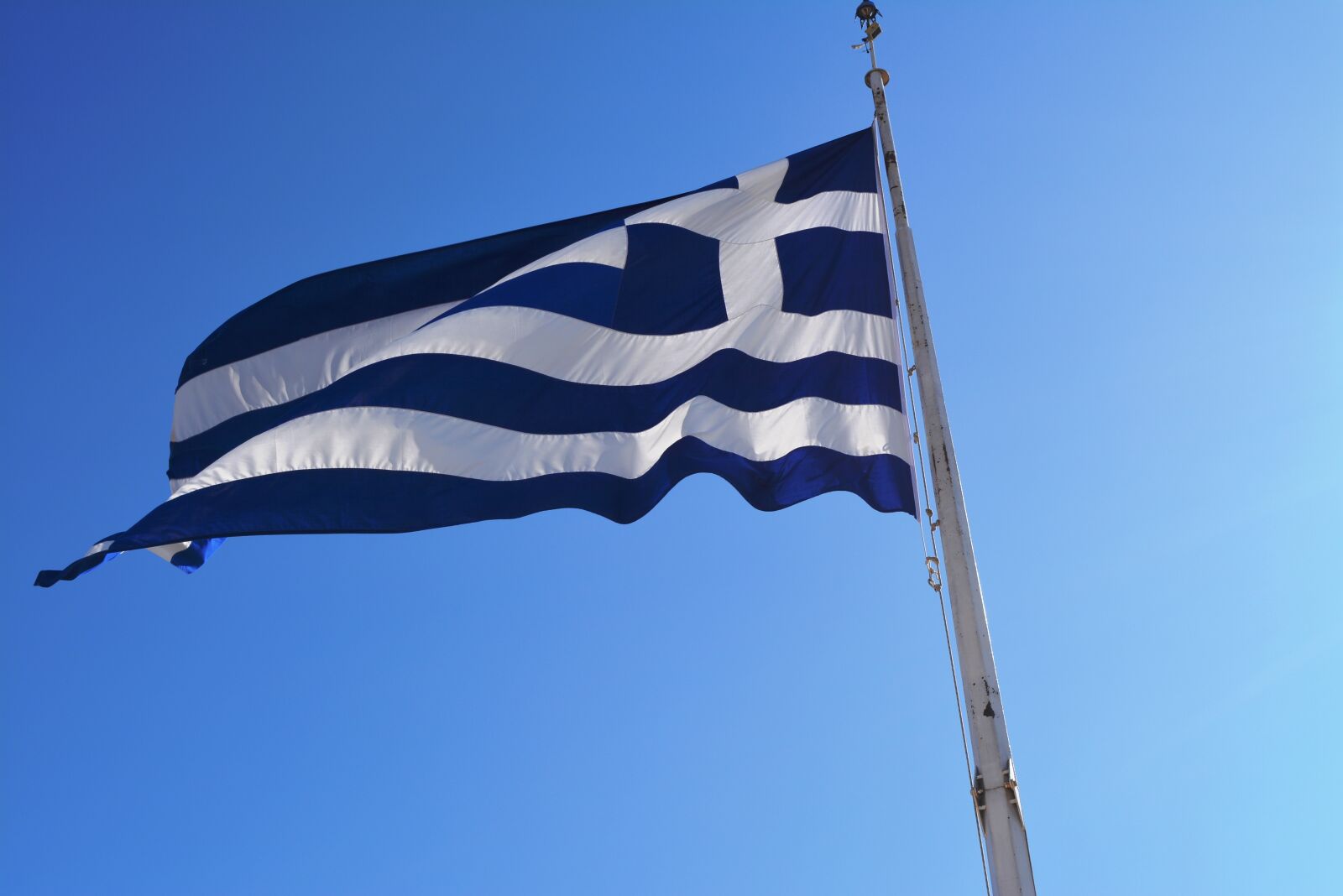 Nikon D5200 sample photo. Flag, greece, sky photography