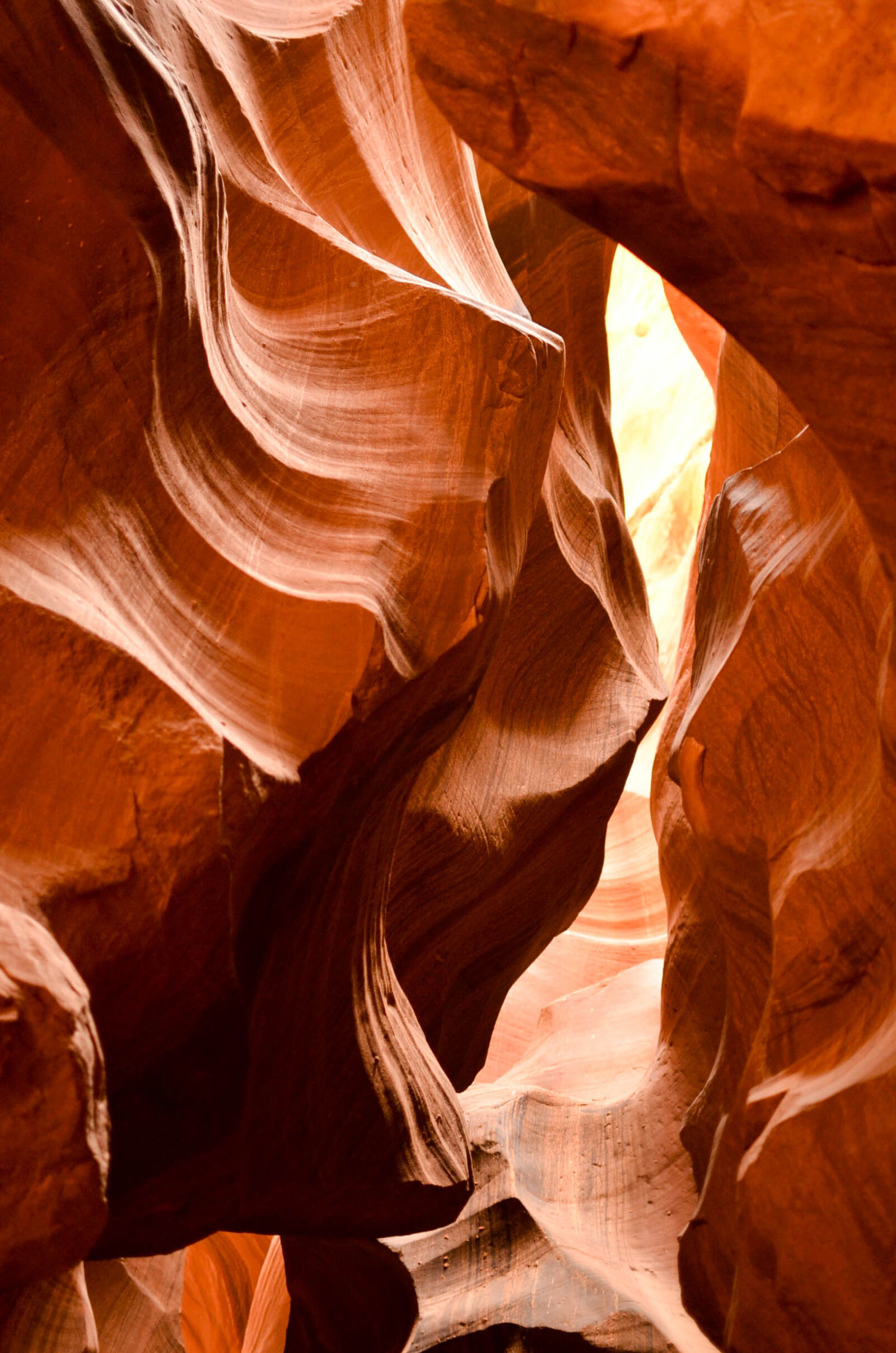 Nikon D7000 + Nikon AF-S DX Nikkor 35mm F1.8G sample photo. Antelope, canyon, rocks photography