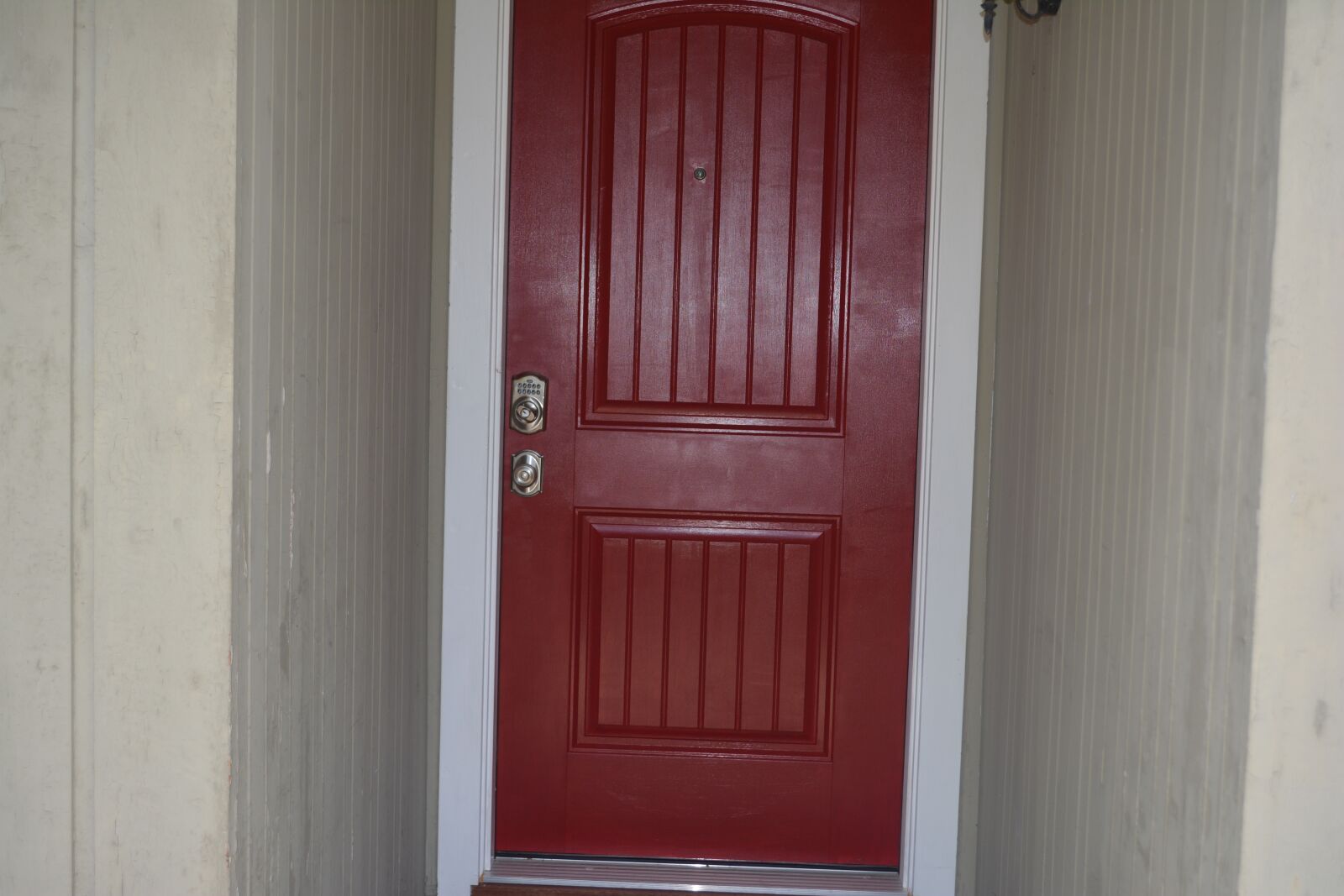 Nikon D5200 sample photo. Door, red, front photography