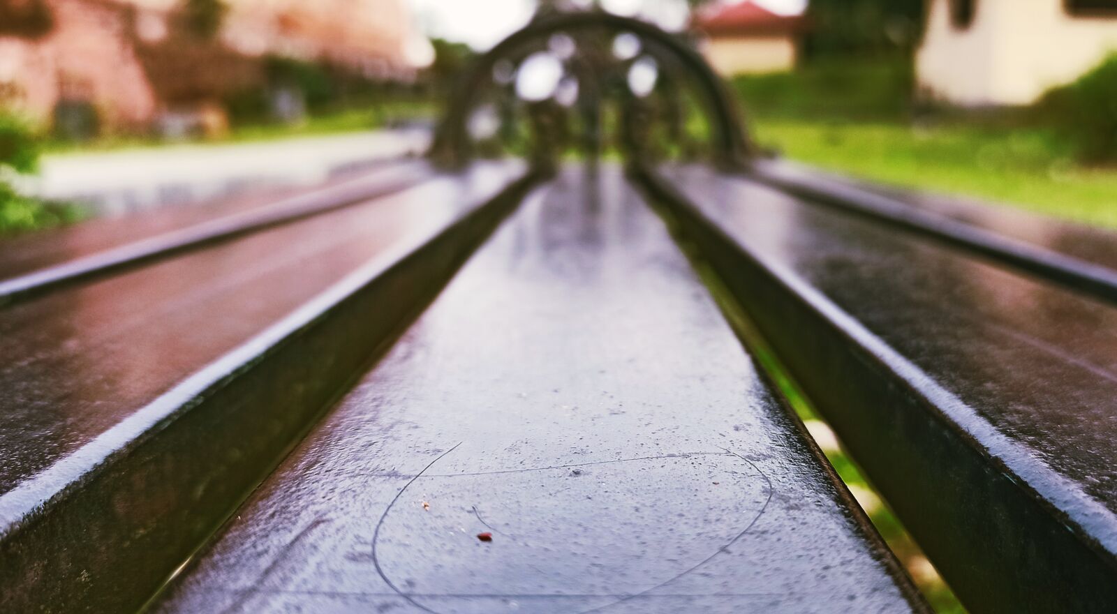 Xiaomi Redmi Note 8 Pro sample photo. Bench, old, park photography