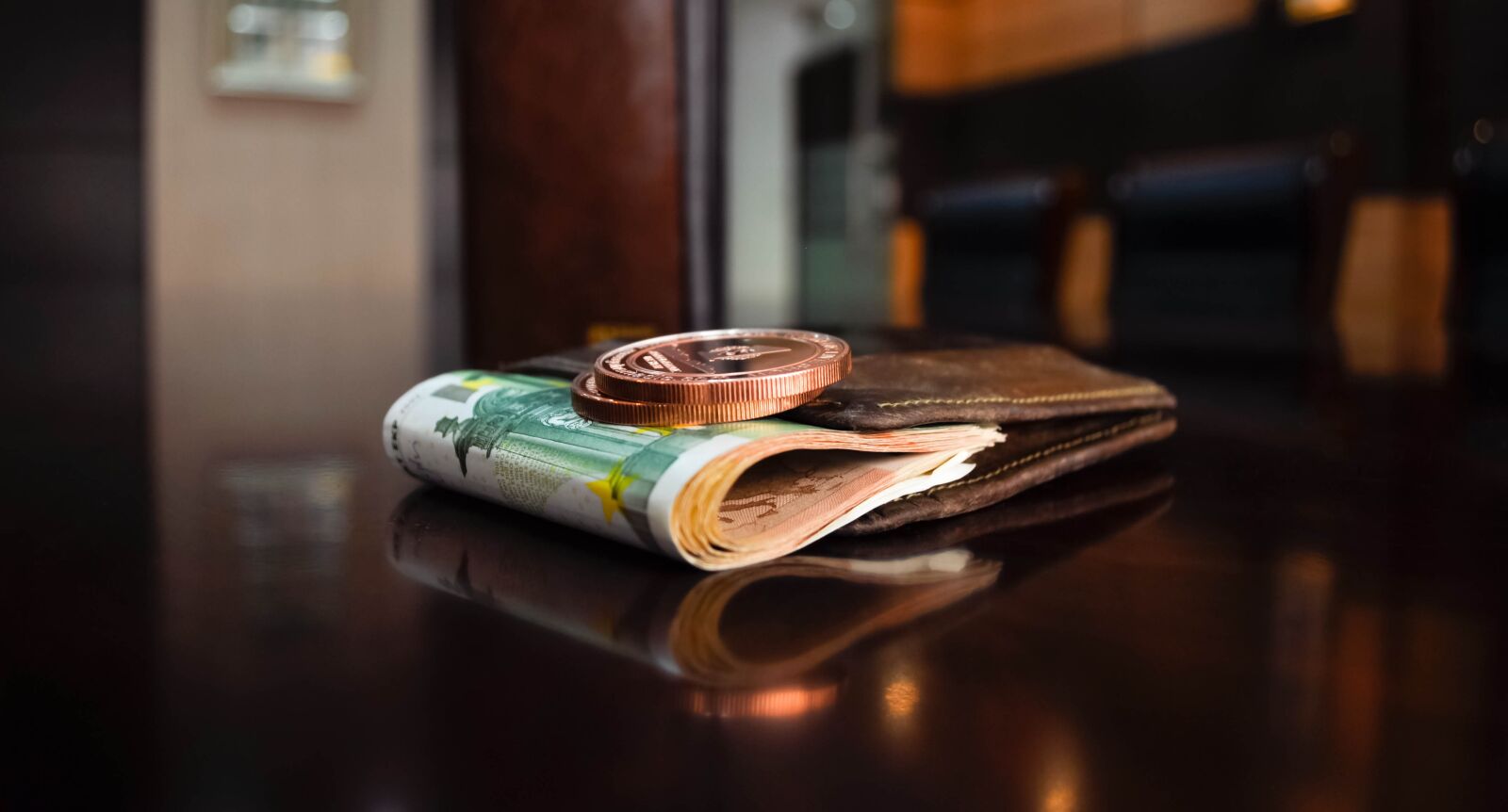 Nikon D90 sample photo. Banknote, coin, euro photography