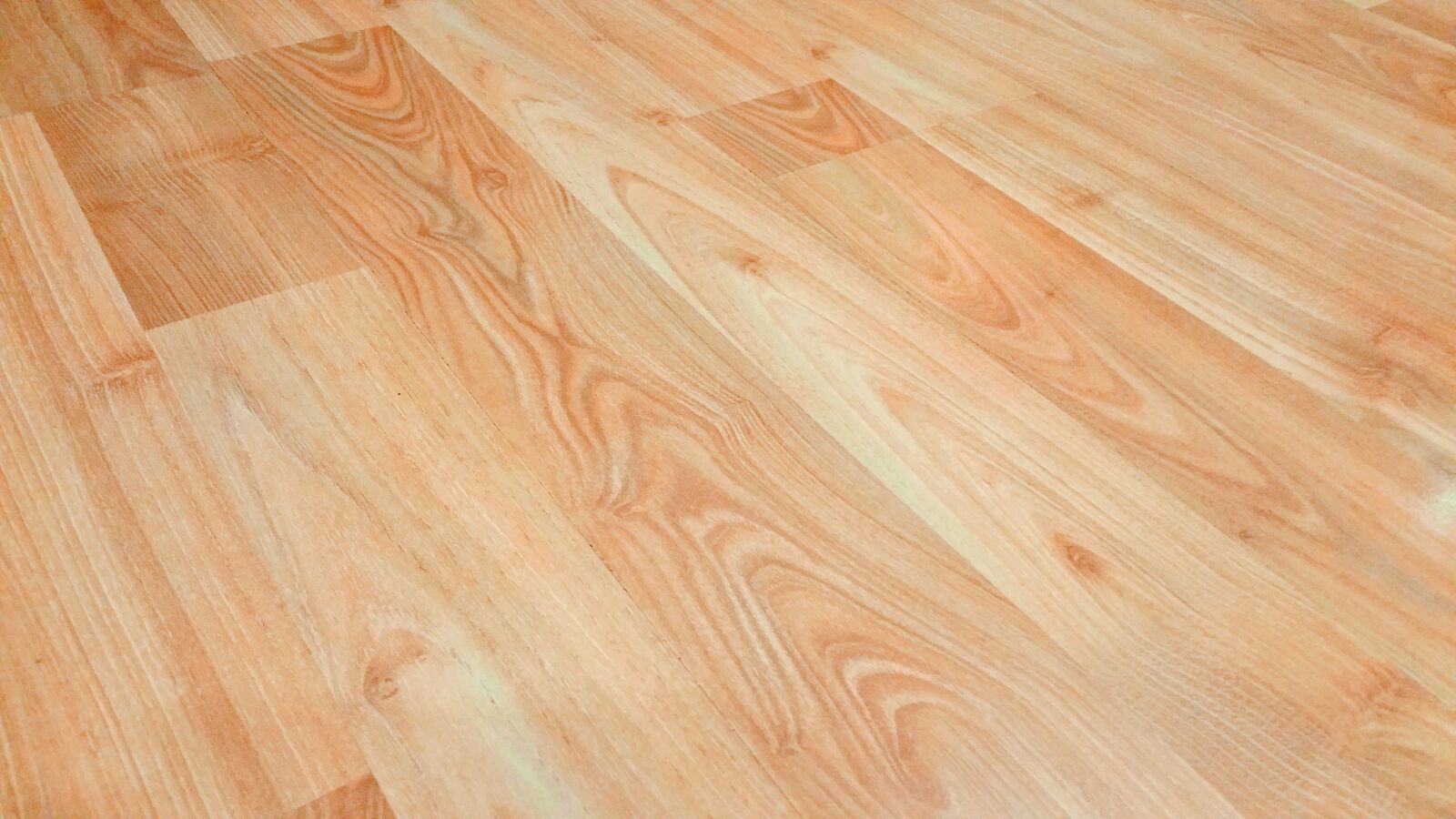 Samsung Galaxy Note4 sample photo. Brown, floor, smooth, softwood photography
