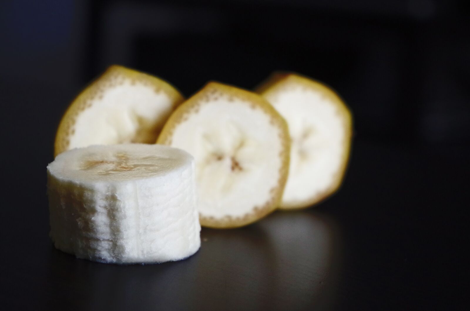 Pentax K-500 sample photo. Banana, sliced, pieces photography