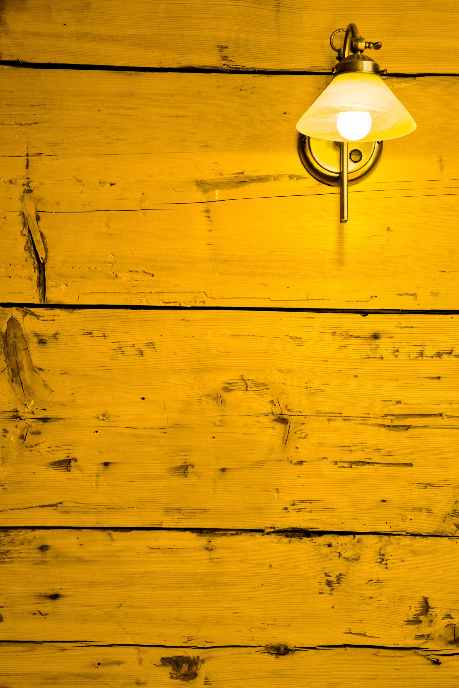 Nikon D5000 sample photo. Replacement lamp, wall, light photography