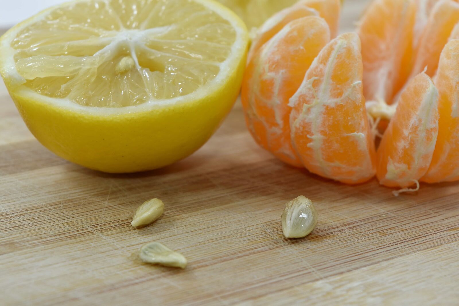 Nikon D5500 sample photo. Citrus, lemon, mandarin, seed photography