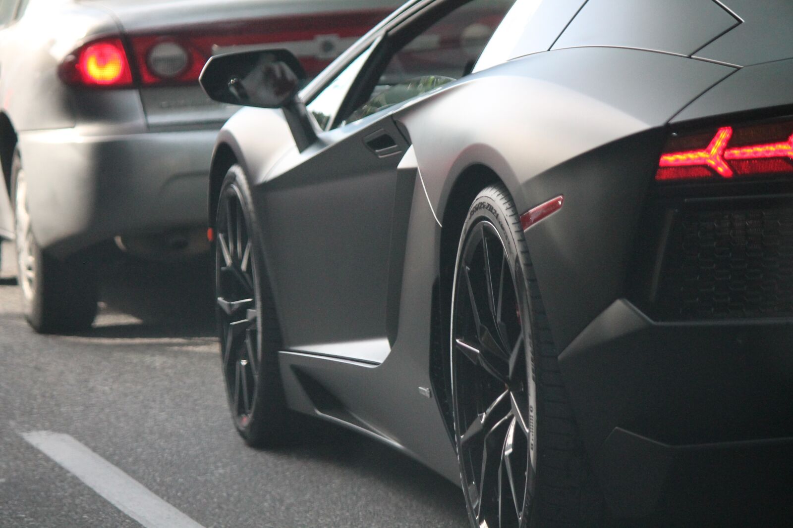 Canon EOS 1100D (EOS Rebel T3 / EOS Kiss X50) sample photo. Cars, lamborghini, luxury car photography