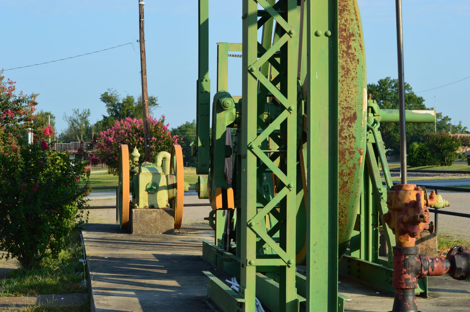Nikon D3200 sample photo. Pumpjack, oil, derrick photography