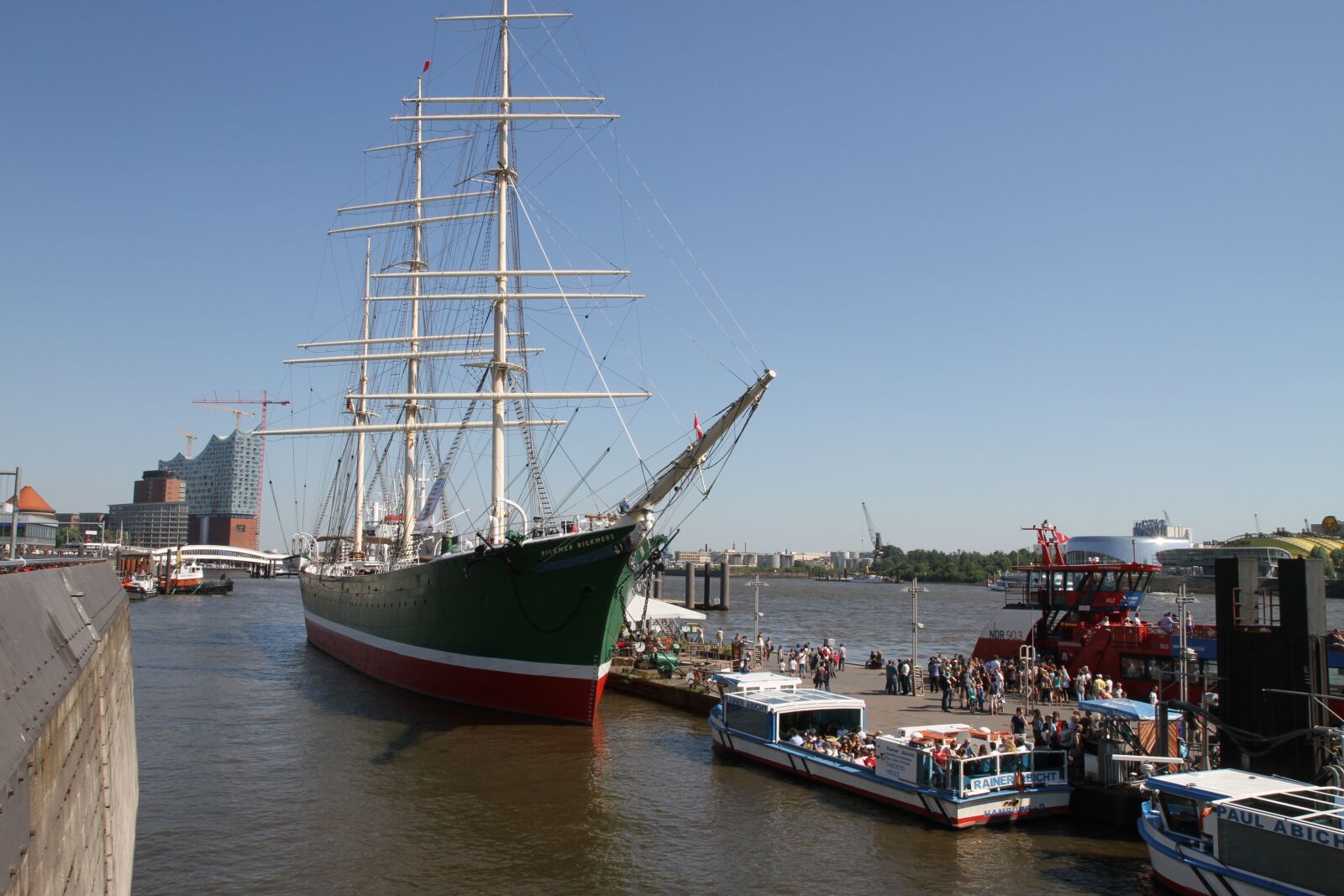 Canon EOS 7D sample photo. Hamburg, germany, ship photography