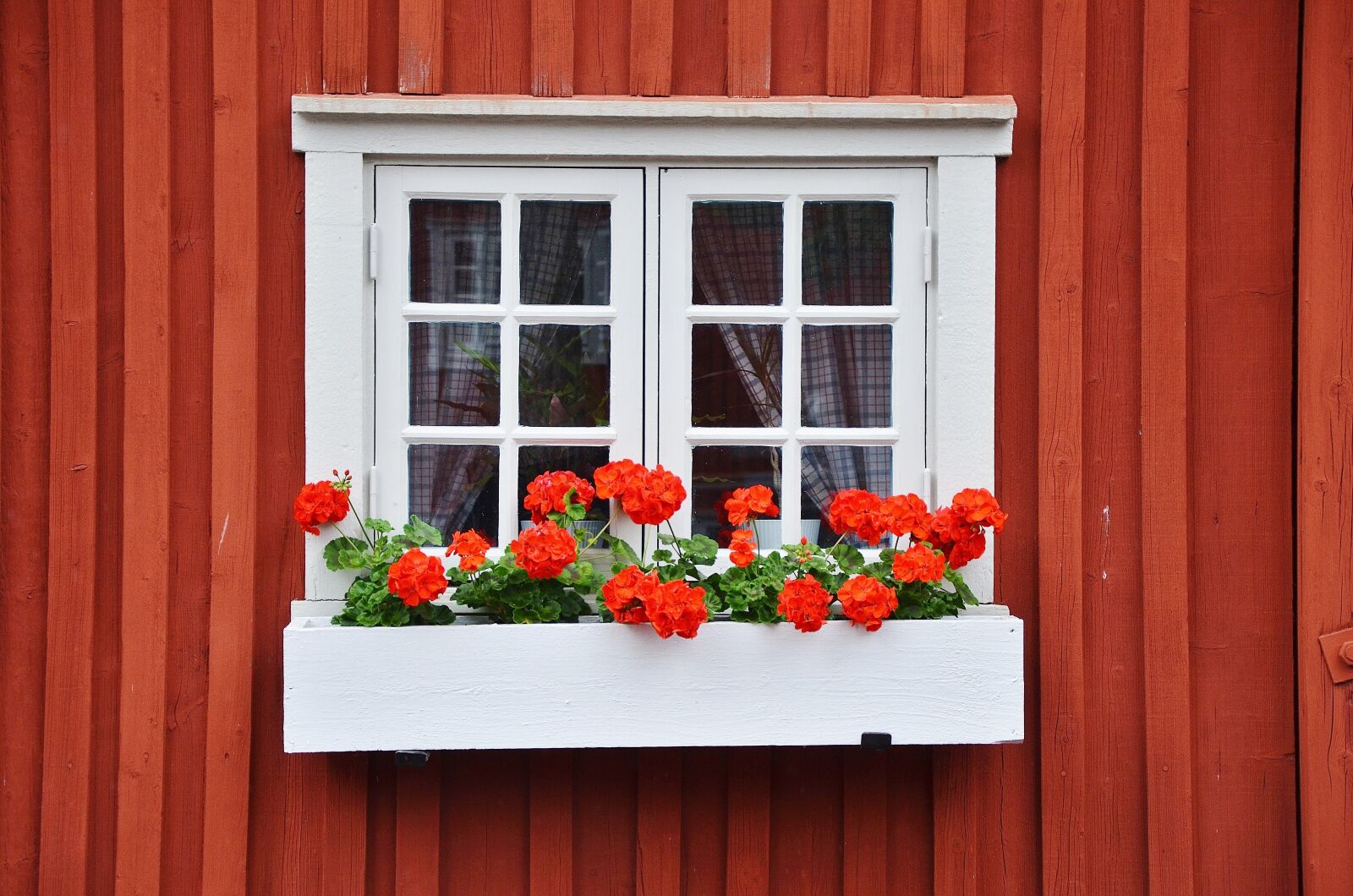 Nikon D7000 sample photo. House, wooden, home photography