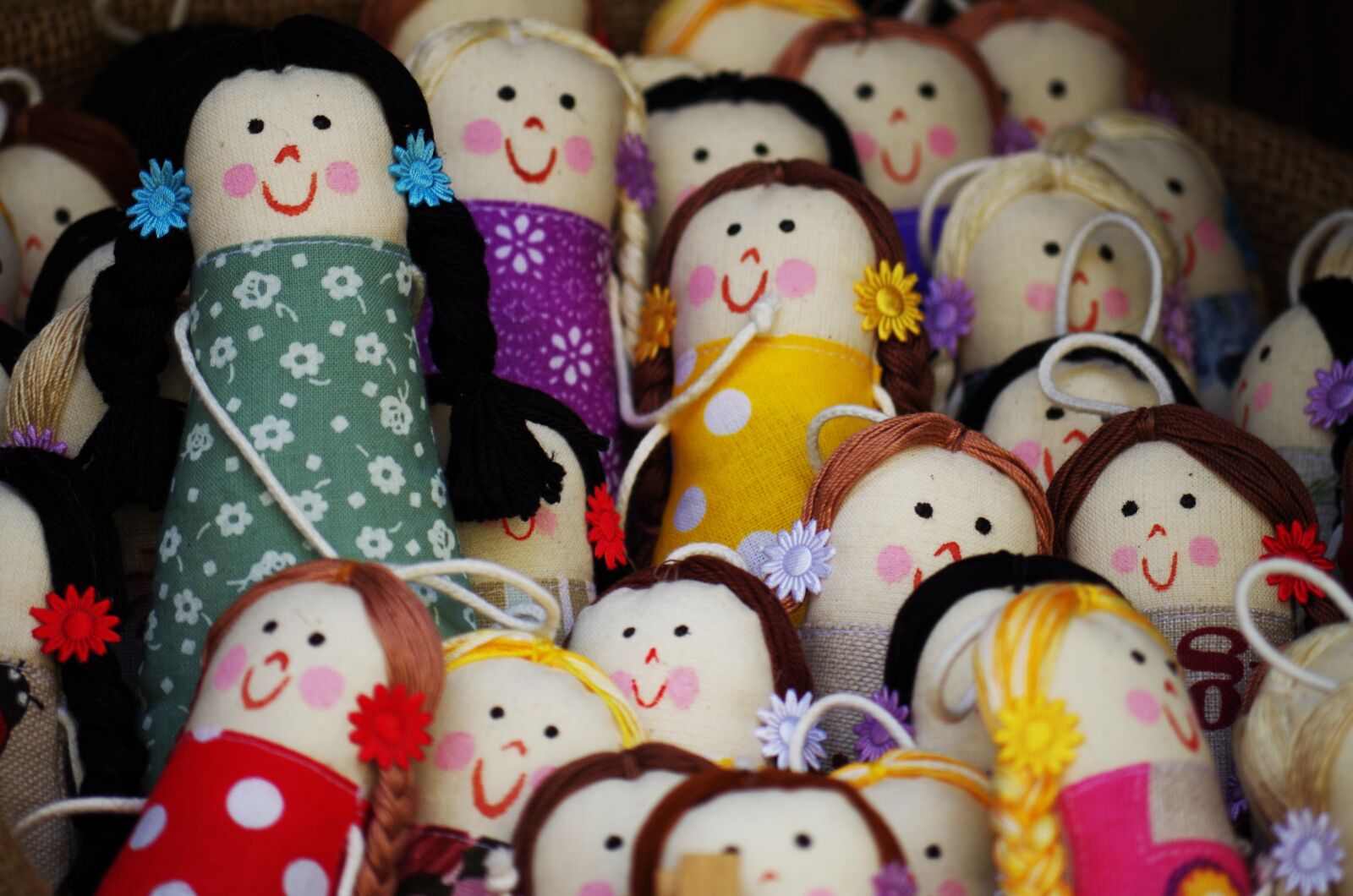 Pentax K-500 sample photo. Dolls, cloth, sewn photography