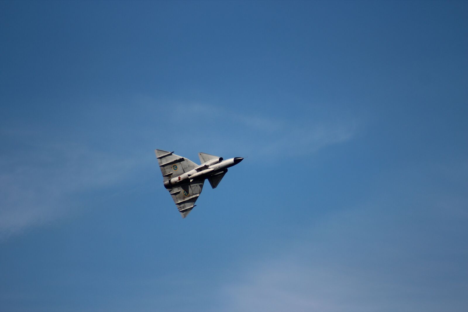 Canon EF 75-300mm f/4-5.6 USM sample photo. Saab, vigen, jet photography