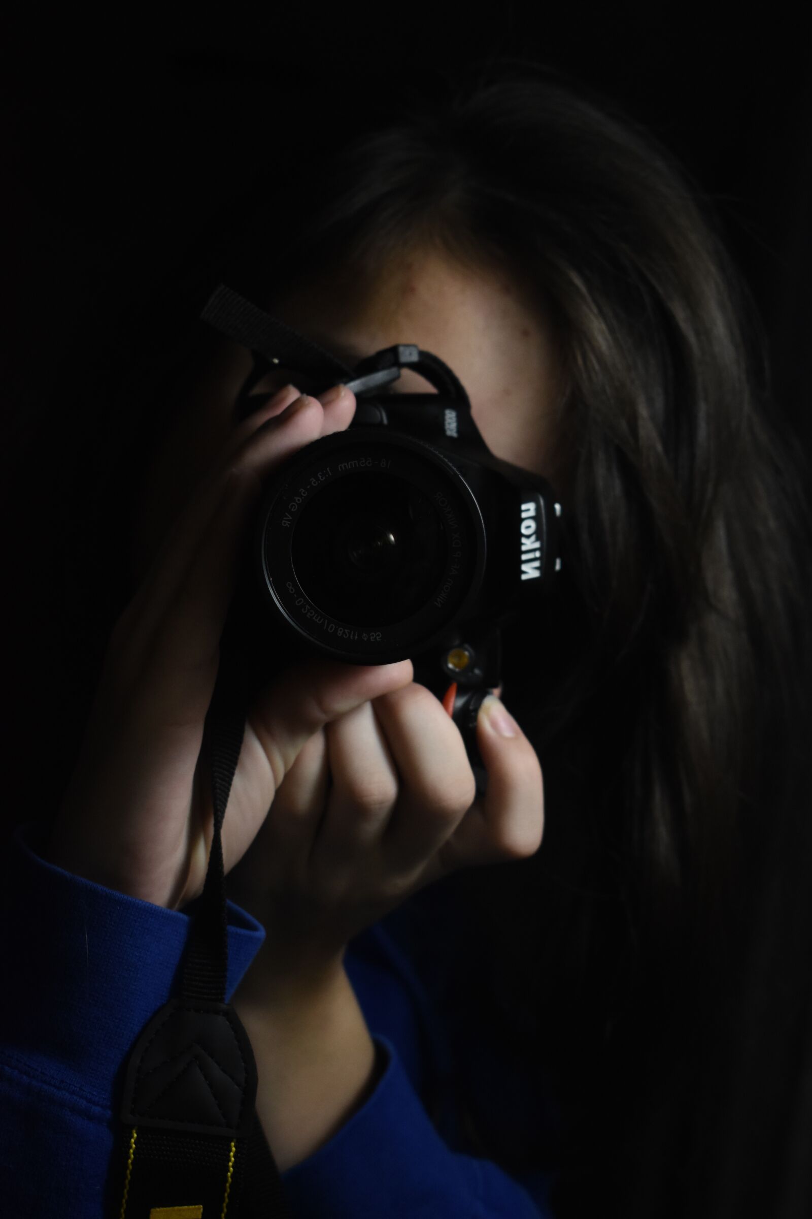 Nikon D3500 sample photo. Girl, camera, portrait photography