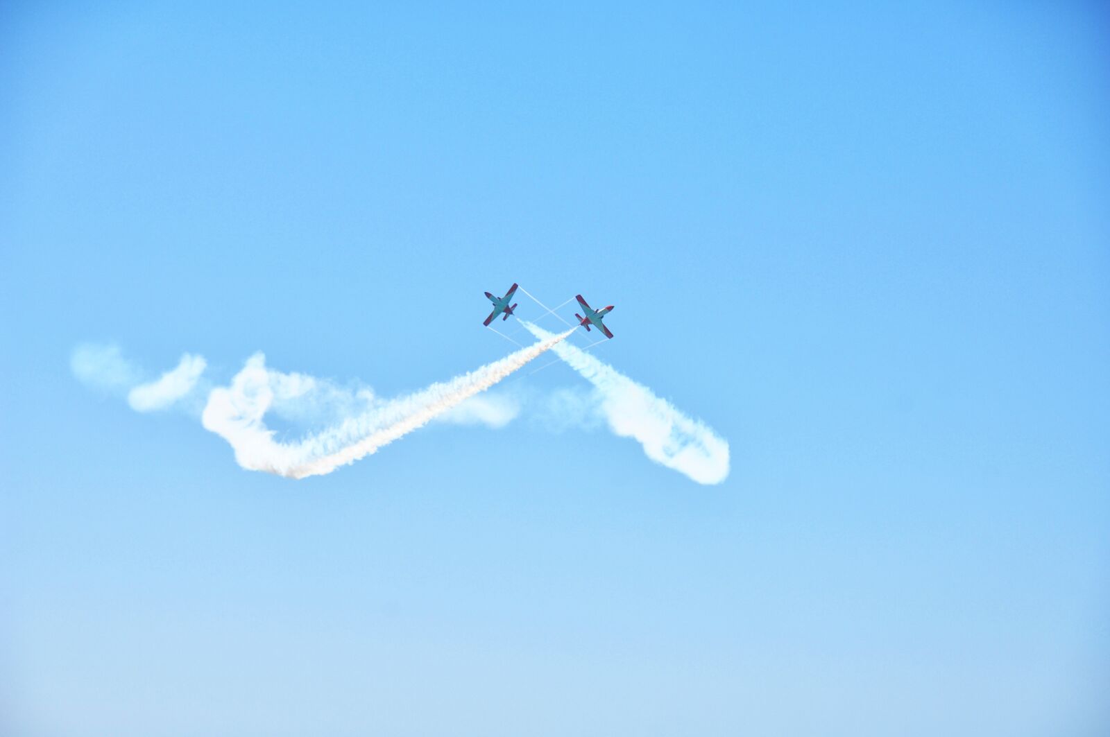 Nikon D2Xs sample photo. Sky, plane, flight photography