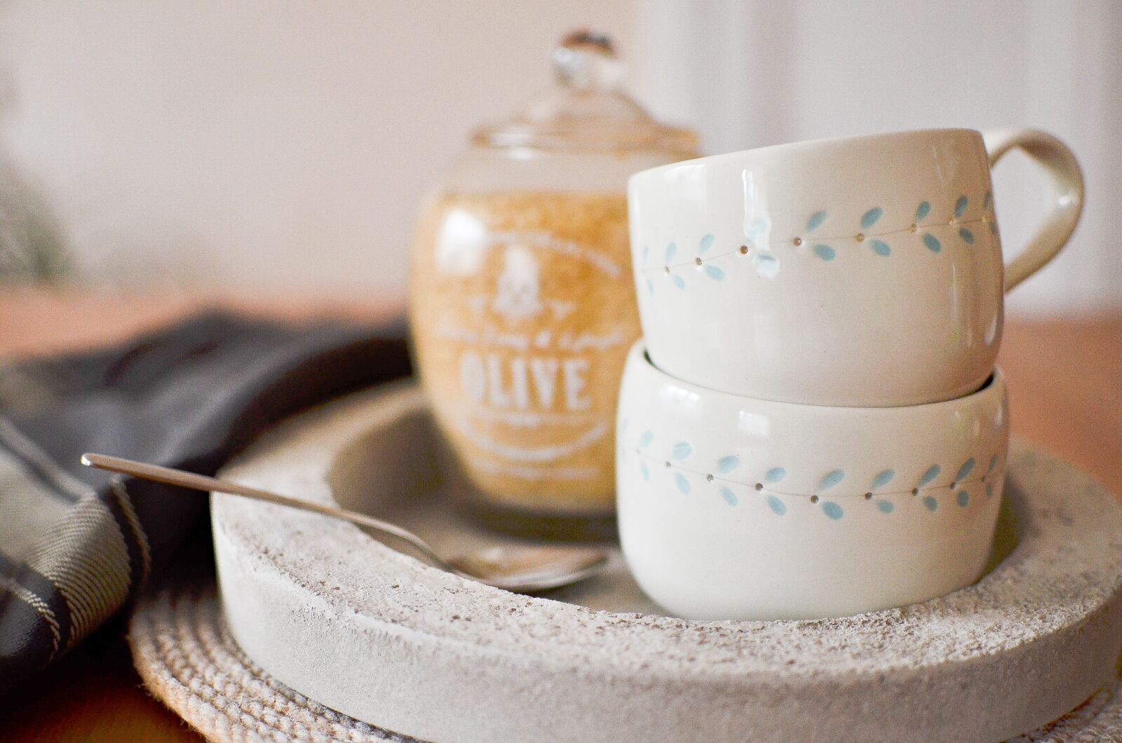 Nikon D5100 sample photo. Tea, coffee, table photography