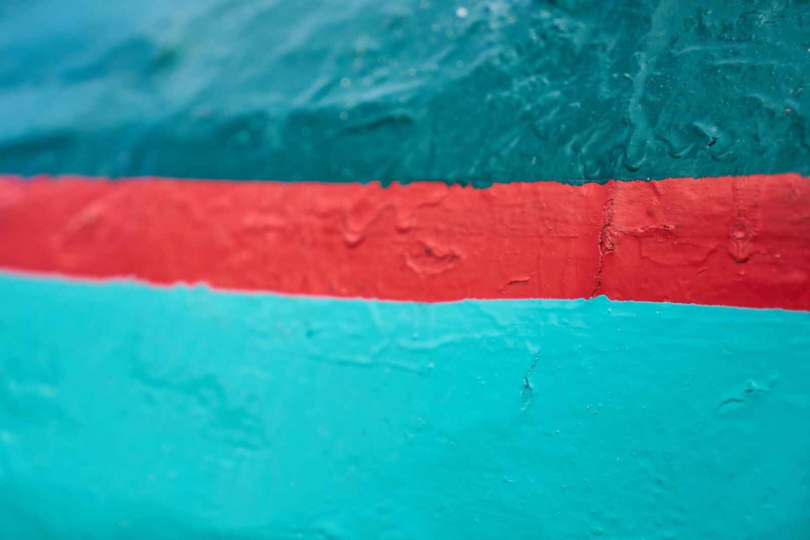 Sony a7R II + Sony Vario Tessar T* FE 24-70mm F4 ZA OSS sample photo. Wall, ground, detail photography