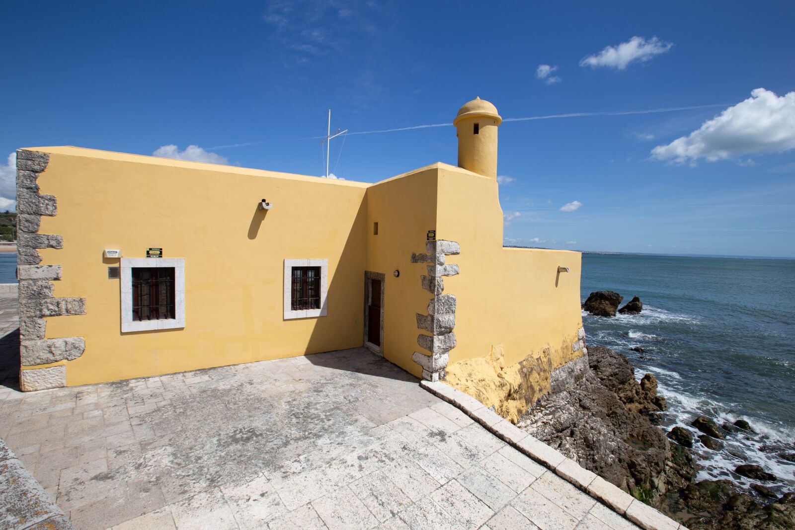 Canon EF 16-35mm F2.8L II USM sample photo. Portugal, duoro, lighthouse photography