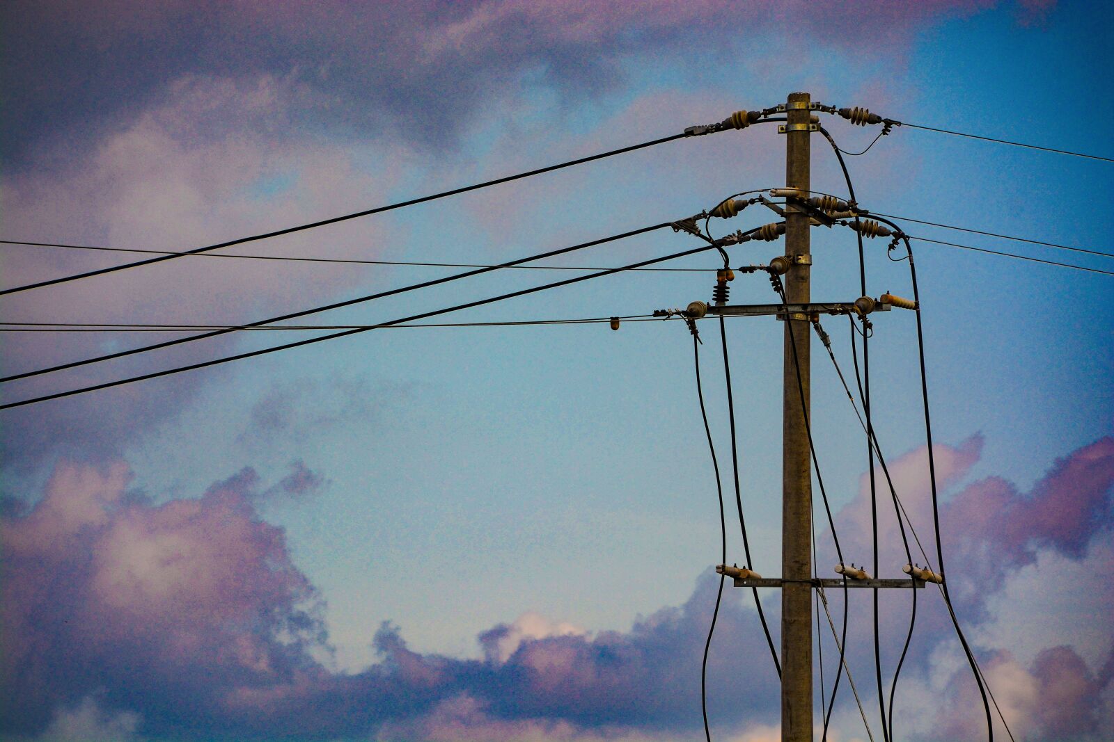 Nikon D7100 sample photo. Wire, sky, clouds photography