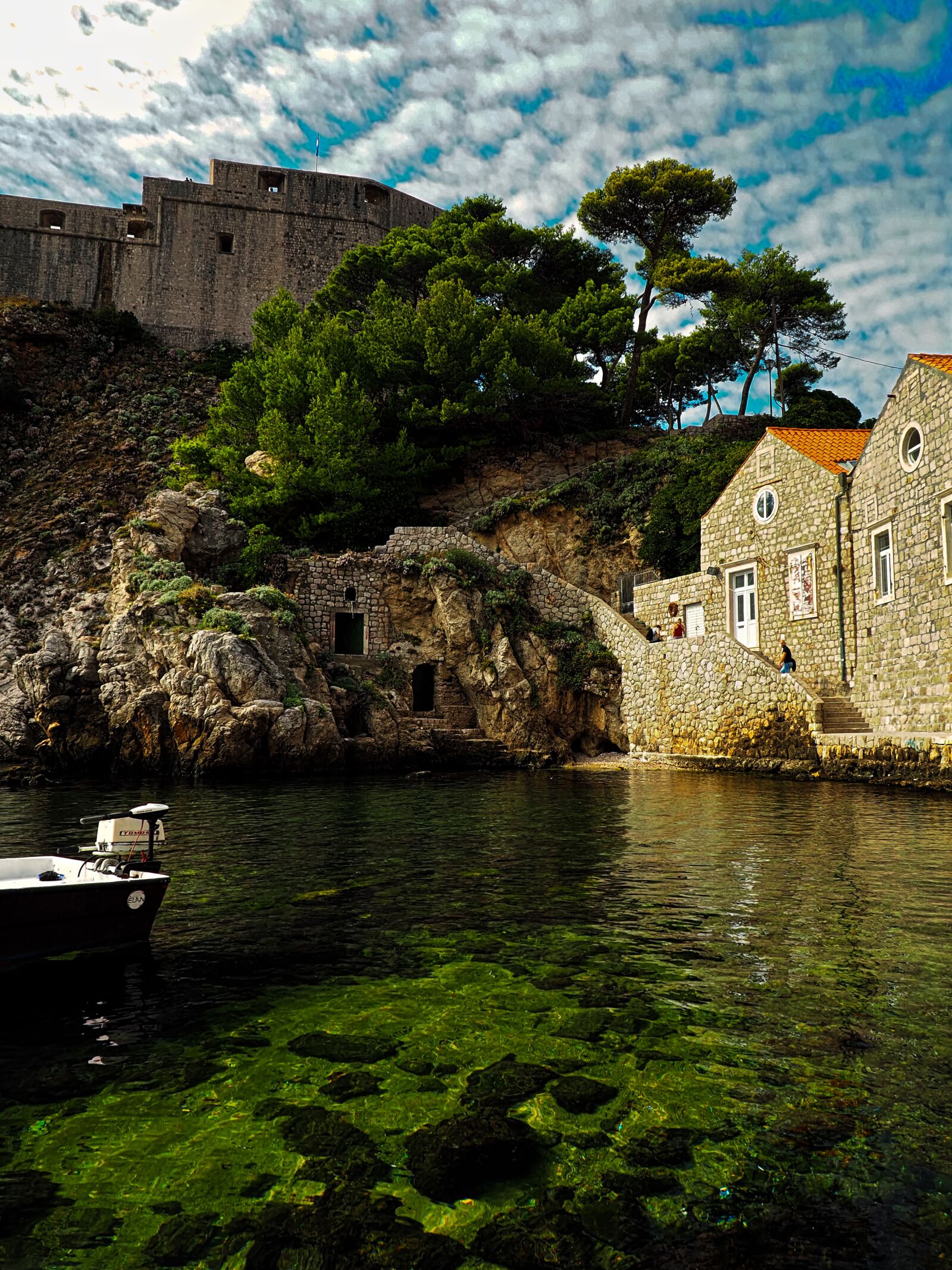 Olympus OM-D E-M5 II sample photo. Architecture, travel, waters photography