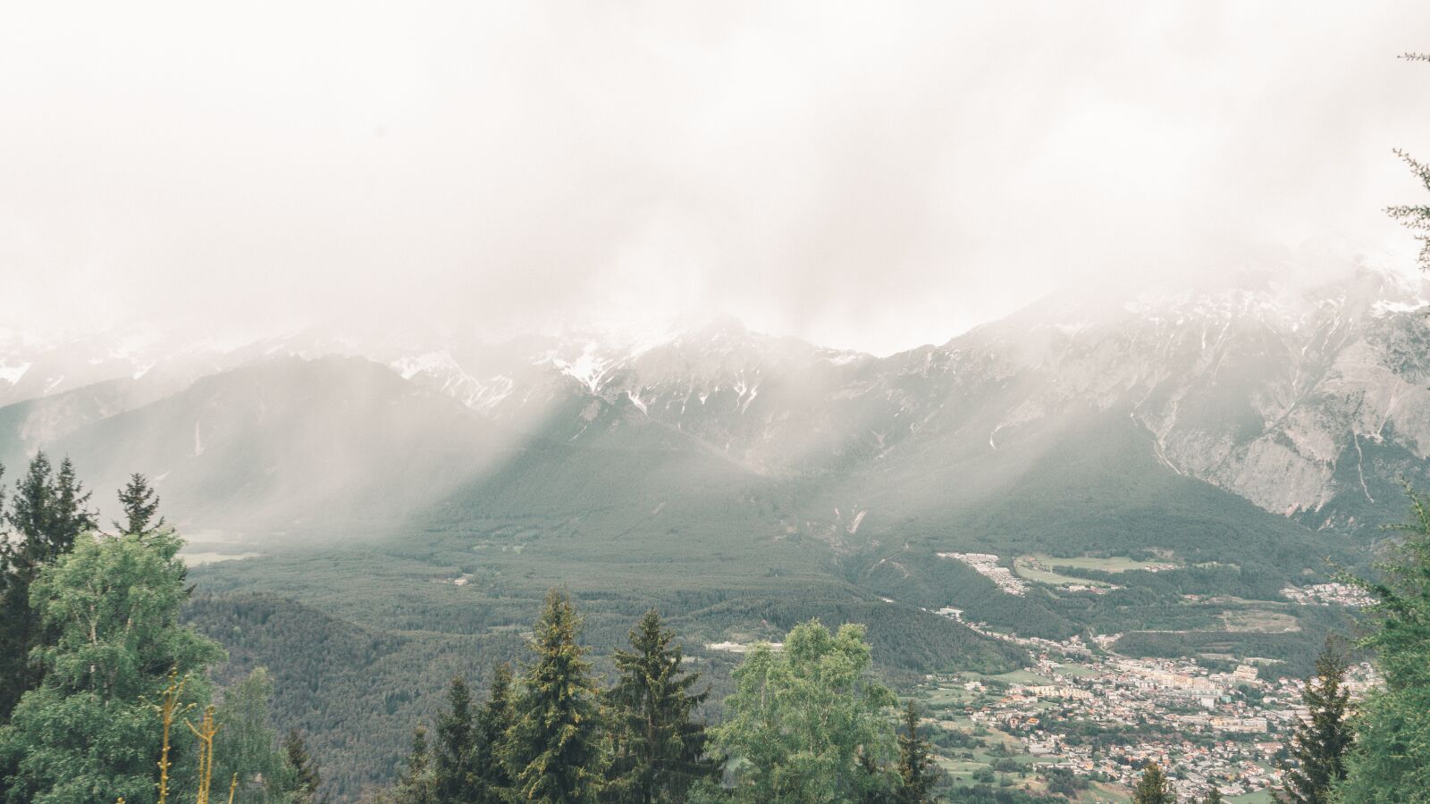 Sony a7 II sample photo. Mountains, cloudy, landscape photography