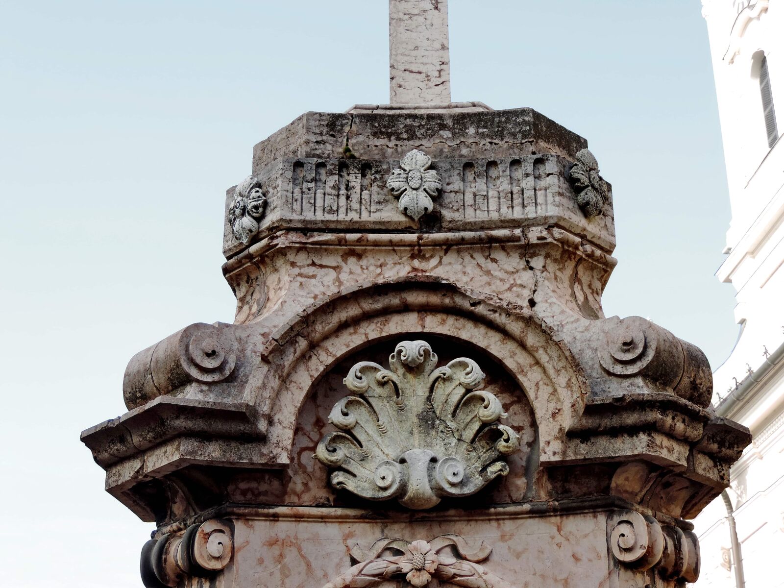 Nikon Coolpix P520 sample photo. Architecture, ancient, old, sculpture photography