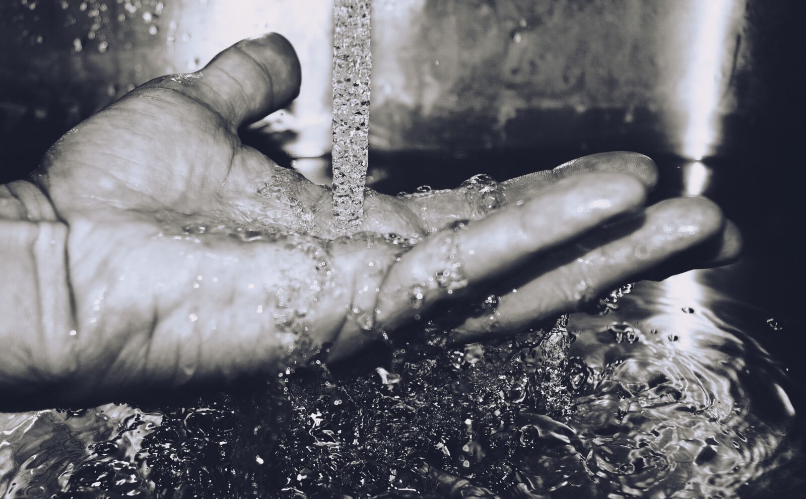 Sony SLT-A58 sample photo. Grayscale, photography, of, hand photography